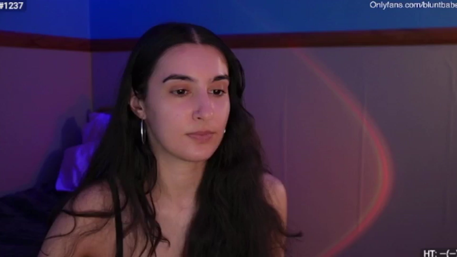 Gallery image thumbnail from SashaSwitch's myfreecams stream on, 07/15/2024, 04:51 image 11 of 20