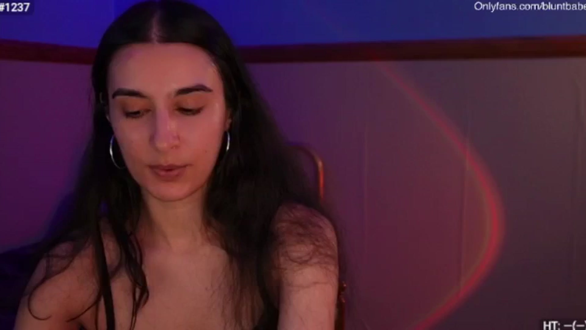 Gallery image thumbnail from SashaSwitch's myfreecams stream on, 07/15/2024, 04:51 image 9 of 20