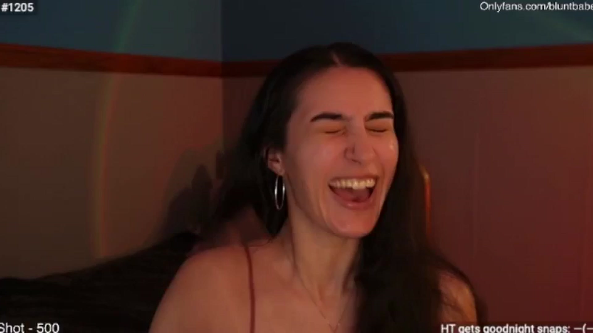 Gallery image thumbnail from SashaSwitch's myfreecams stream on, 07/19/2024, 02:43 image 12 of 20
