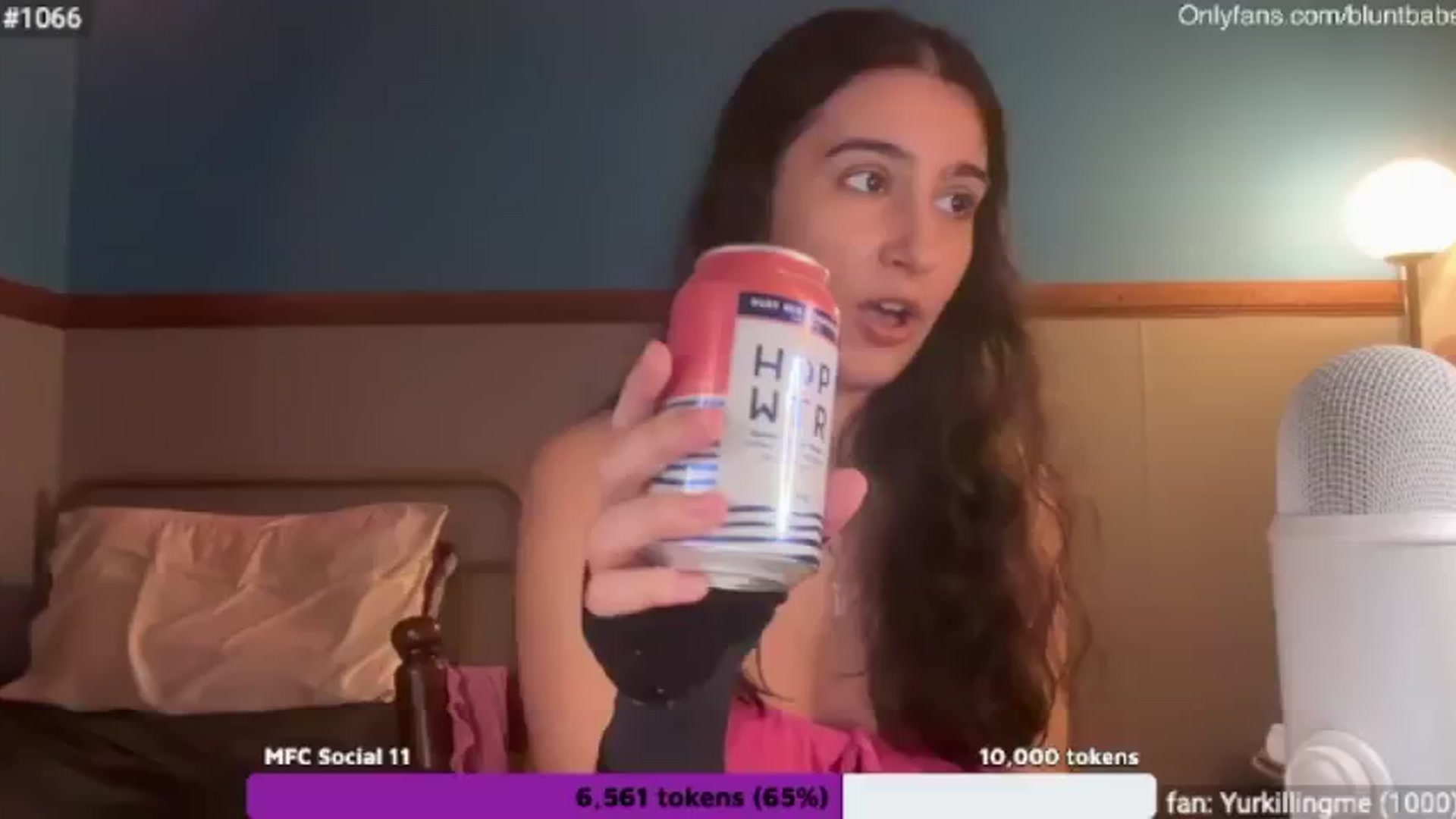 Gallery image thumbnail from SashaSwitch's myfreecams stream on, 08/01/2024, 03:48 image 7 of 20