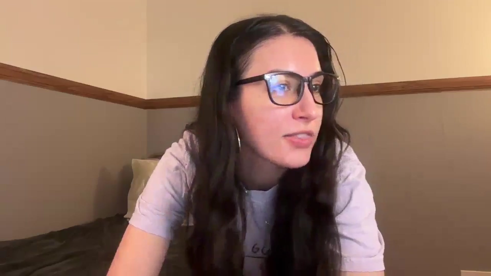 Gallery image thumbnail from SashaSwitch's myfreecams stream on, 03/24/2025, 24:01 image 15 of 20