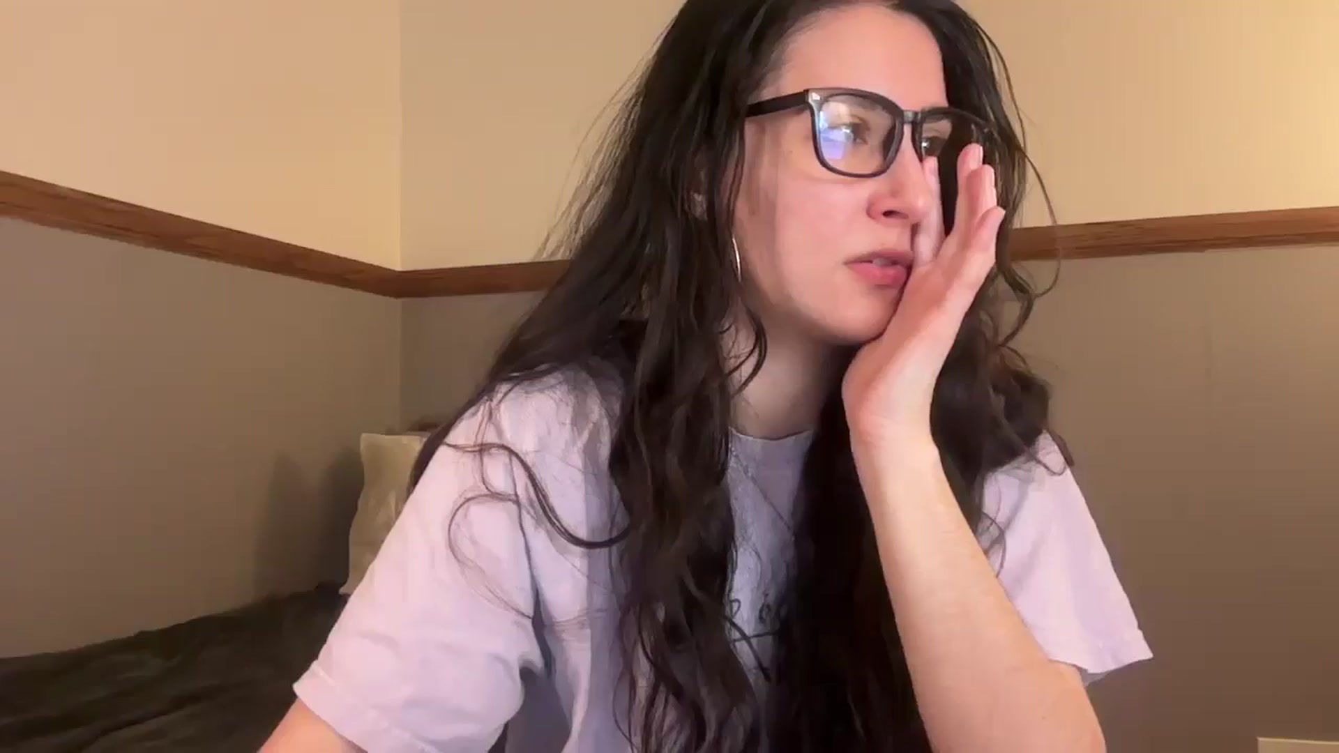 Gallery image thumbnail from SashaSwitch's myfreecams stream on, 03/24/2025, 24:01 image 14 of 20