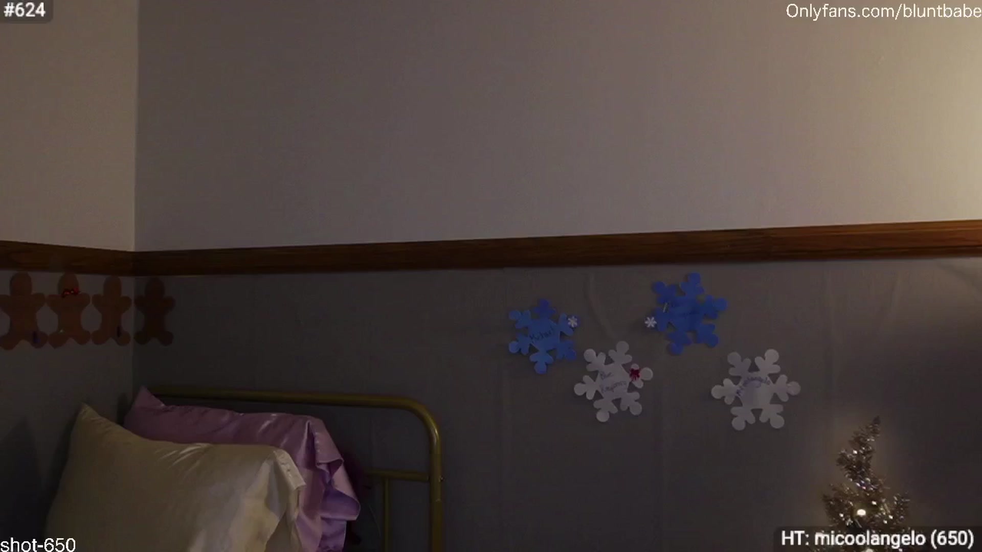 Gallery image thumbnail from SashaSwitch's myfreecams stream on, 01/04/2026, 05:37 image 14 of 20