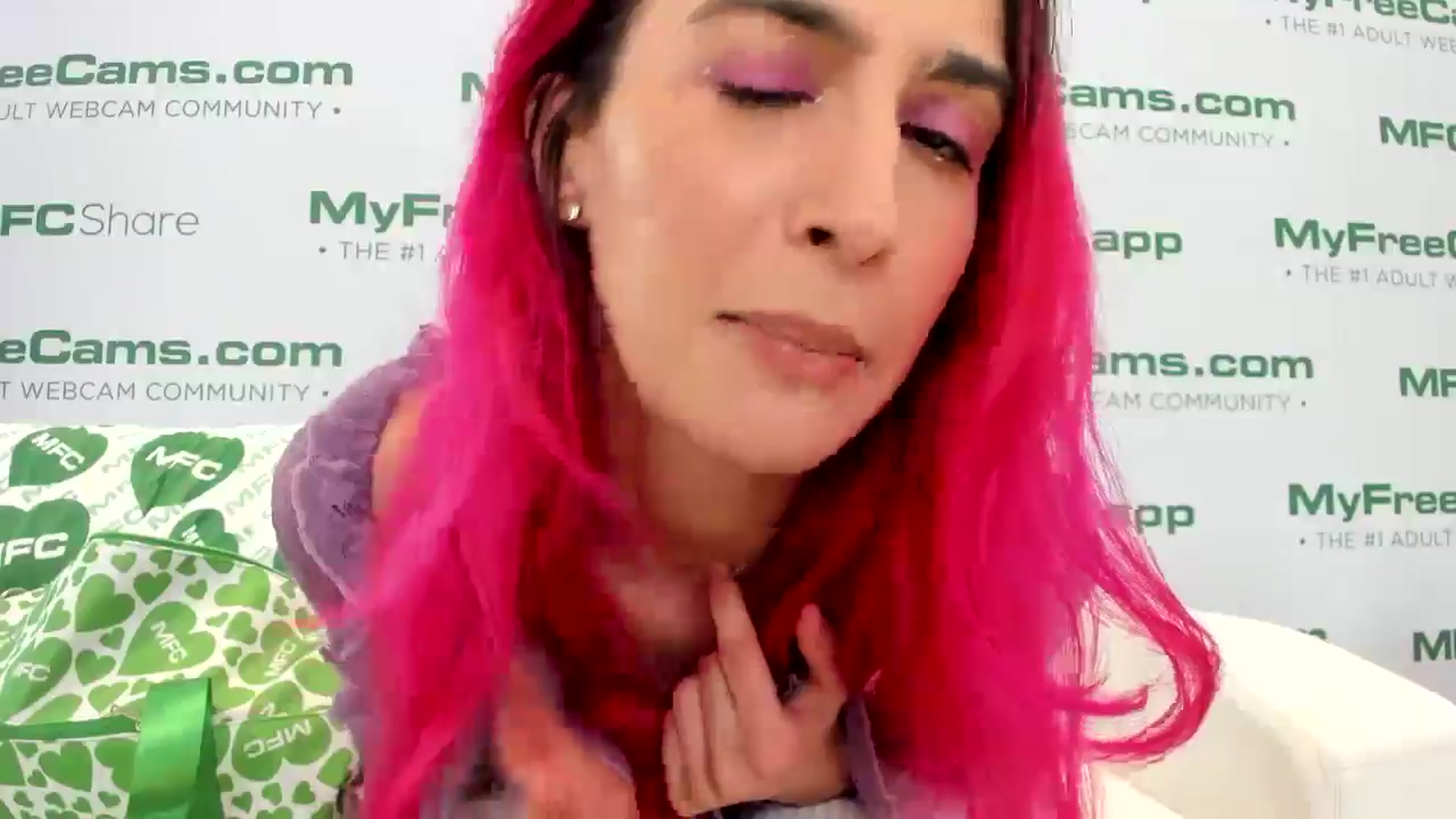 Gallery image thumbnail from SashaSwitch's myfreecams stream on, 01/22/2026, 03:08 image 11 of 20