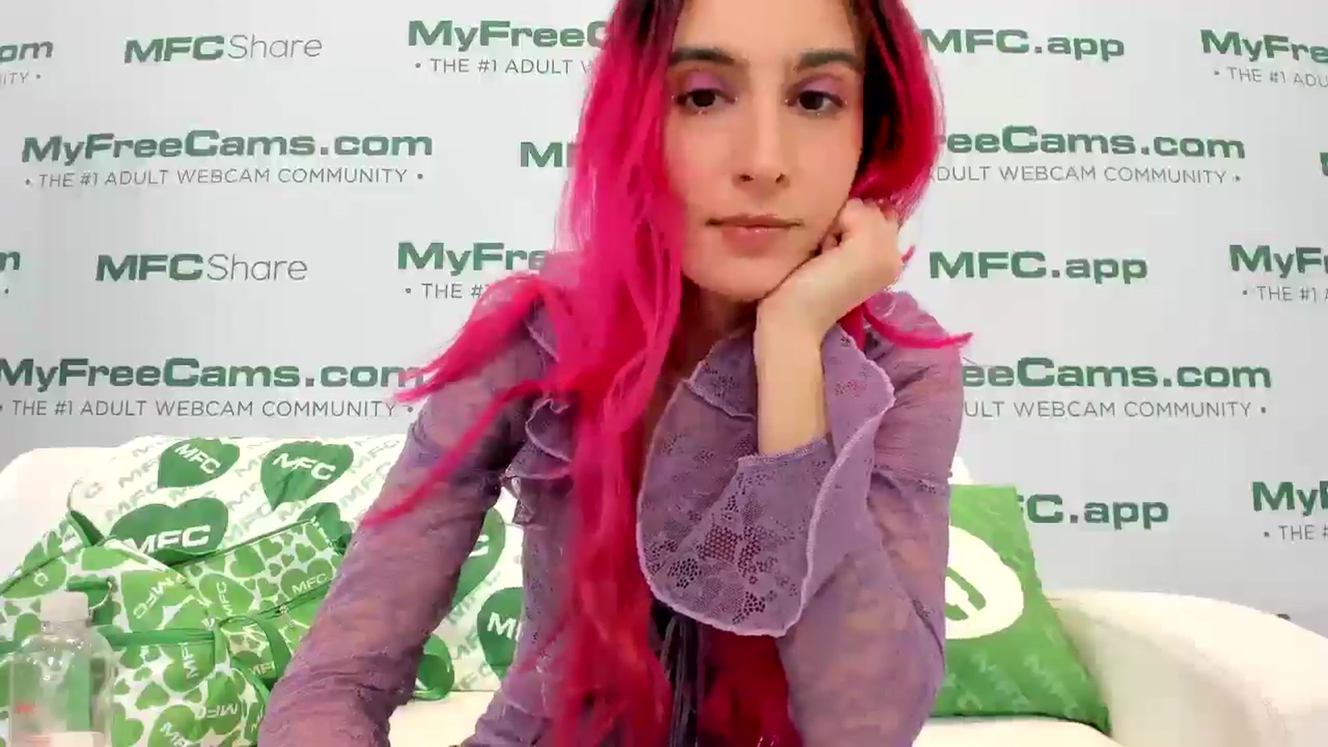 Gallery image thumbnail from SashaSwitch's myfreecams stream on, 01/22/2026, 03:08 image 7 of 20