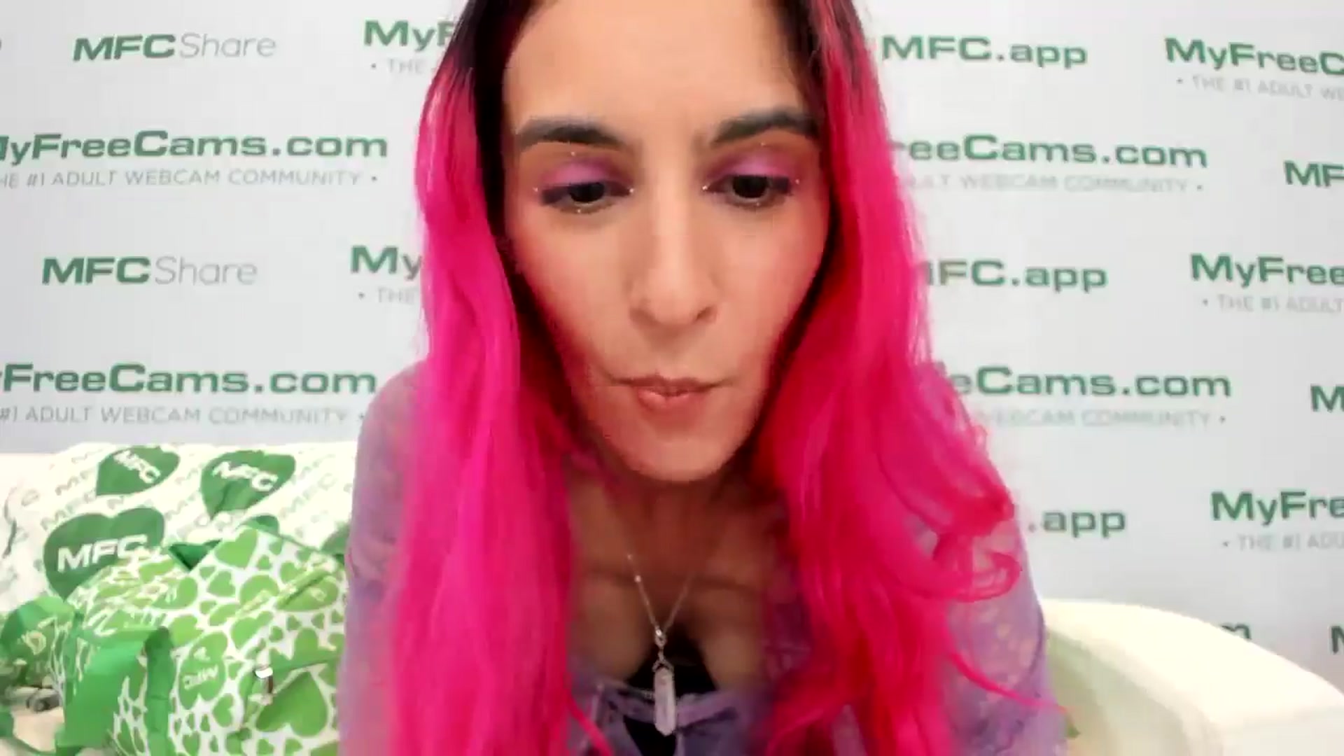 Gallery image thumbnail from SashaSwitch's myfreecams stream on, 01/22/2026, 03:08 image 8 of 20