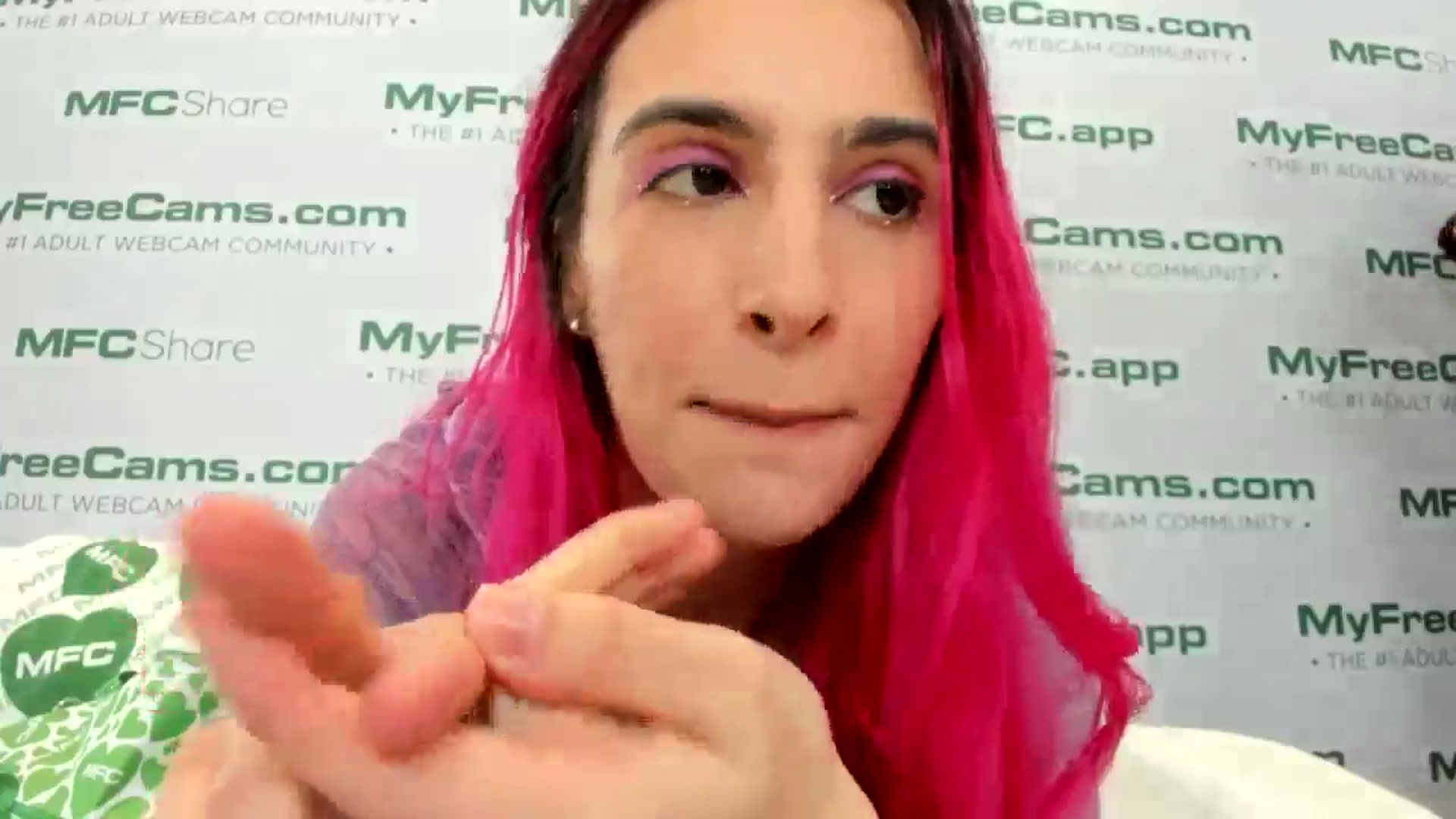 Gallery image thumbnail from SashaSwitch's myfreecams stream on, 01/22/2026, 03:08 image 14 of 20