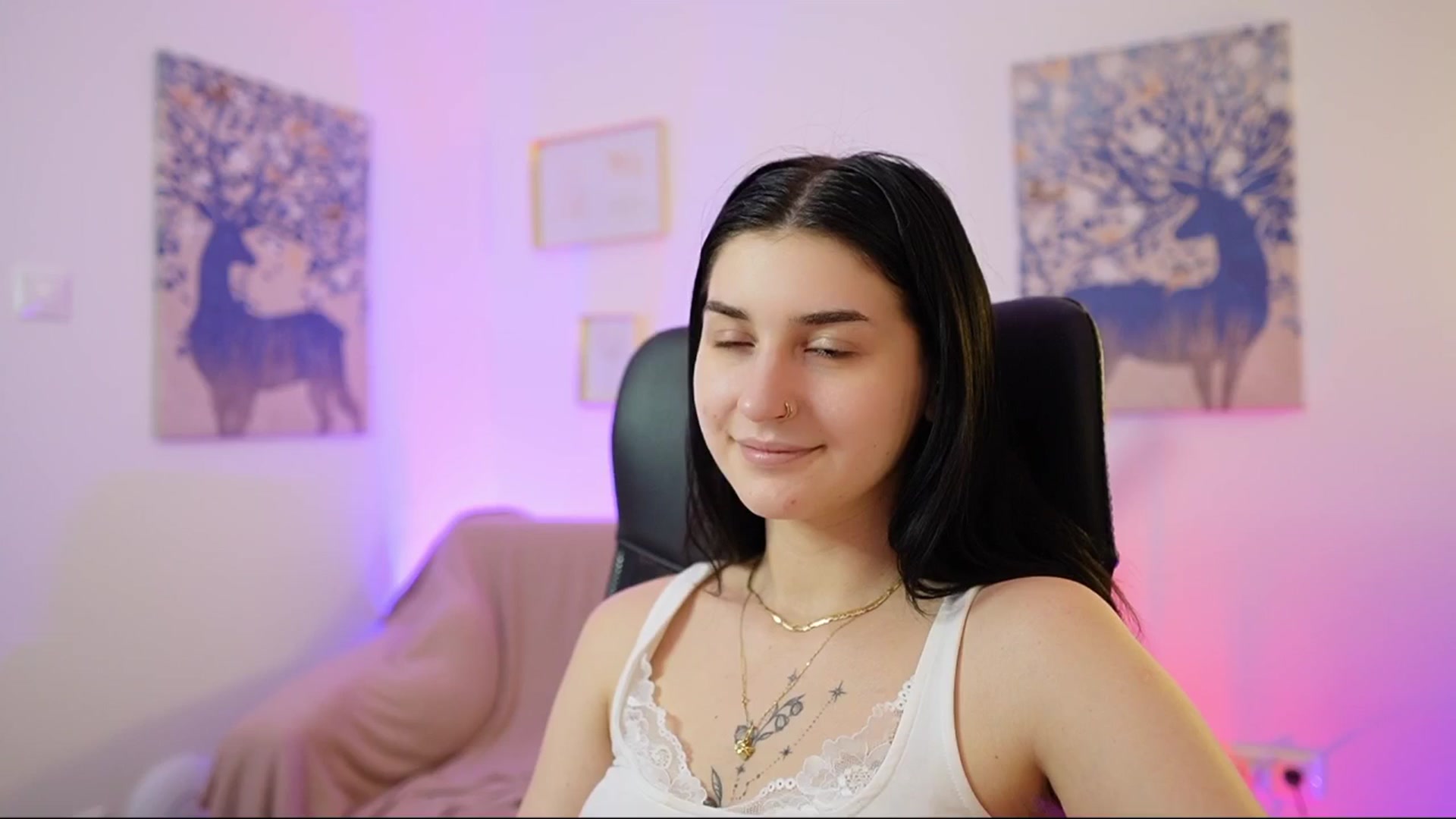 Gallery image thumbnail from Sasha_Blaze18's myfreecams stream on, 04/26/2026, 14:33 image 20 of 20