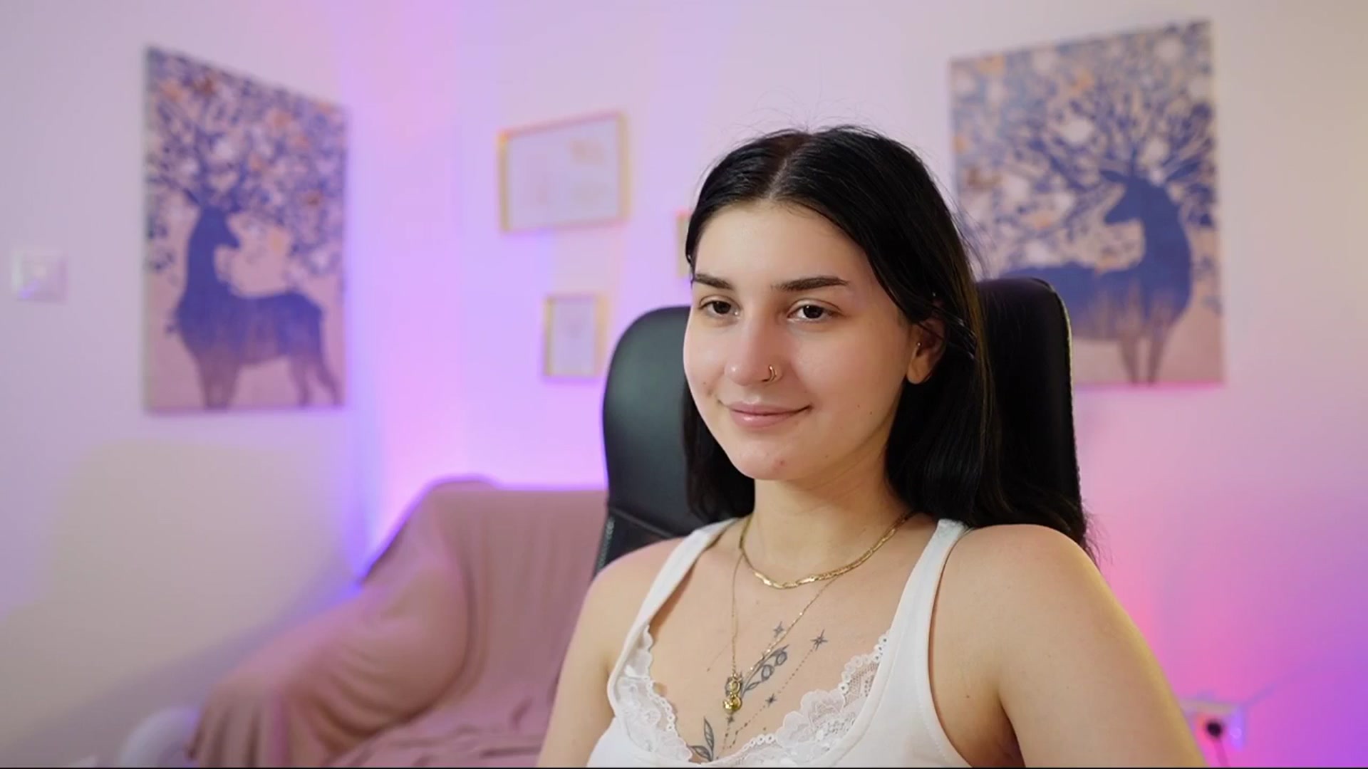 Gallery image thumbnail from Sasha_Blaze18's myfreecams stream on, 04/26/2026, 14:33 image 9 of 20