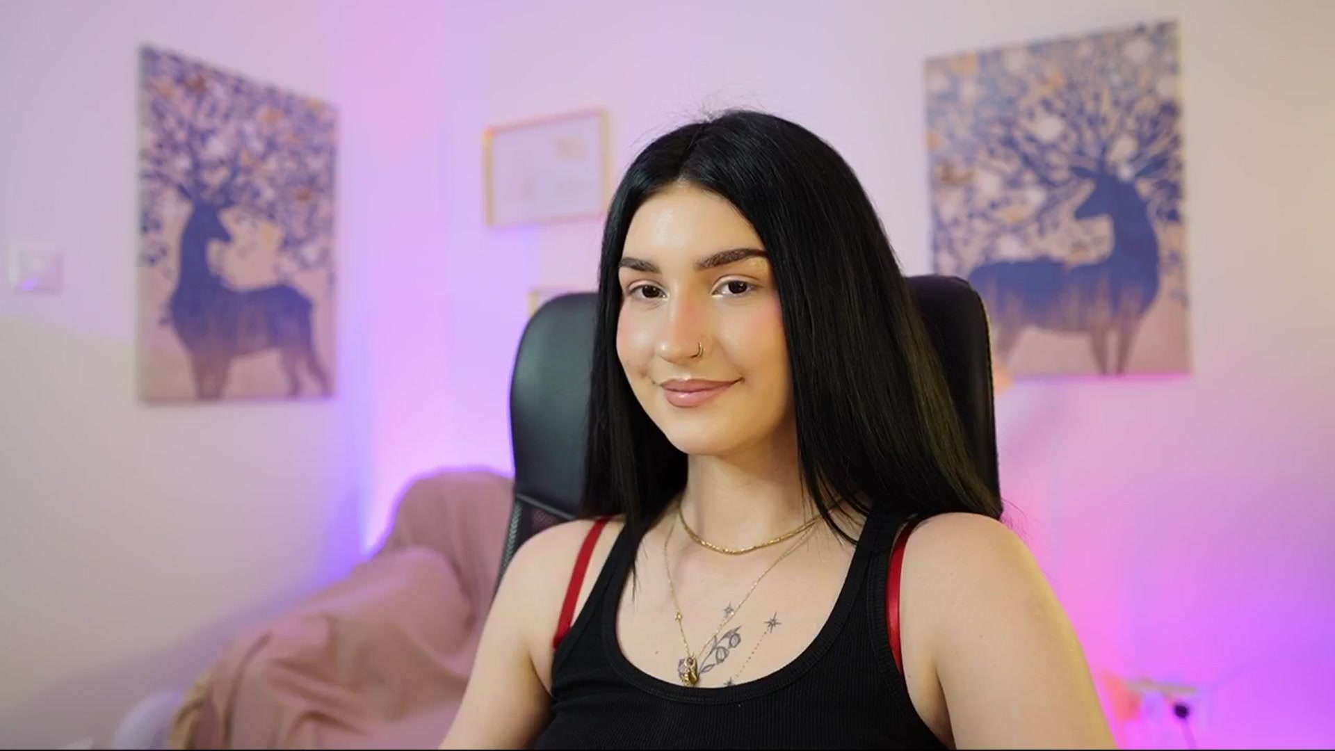 Gallery image thumbnail from Sasha_Blaze18's myfreecams stream on, 04/28/2026, 14:59 image 1 of 20
