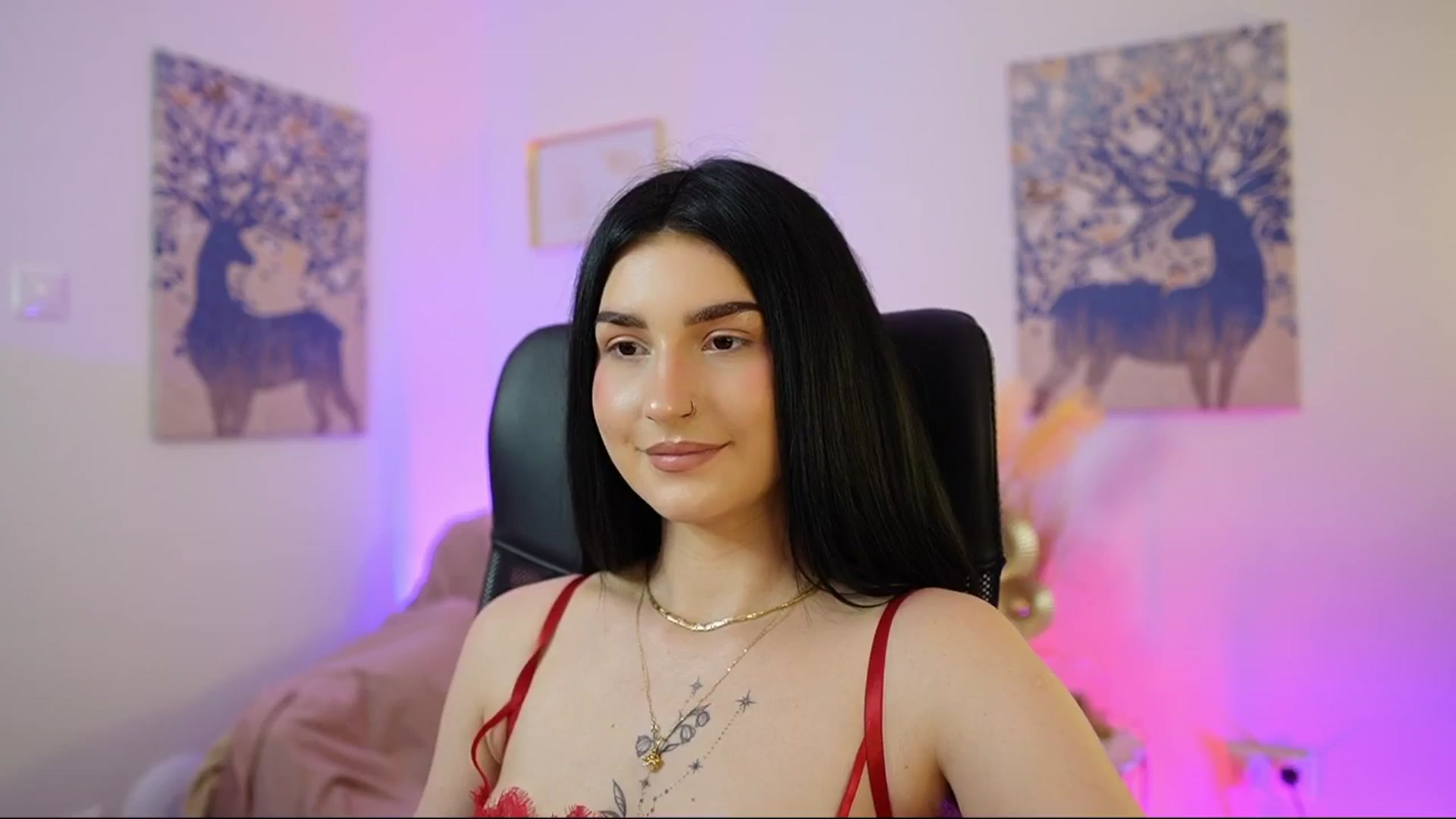 Gallery image thumbnail from Sasha_Blaze18's myfreecams stream on, 04/28/2026, 14:59 image 17 of 20