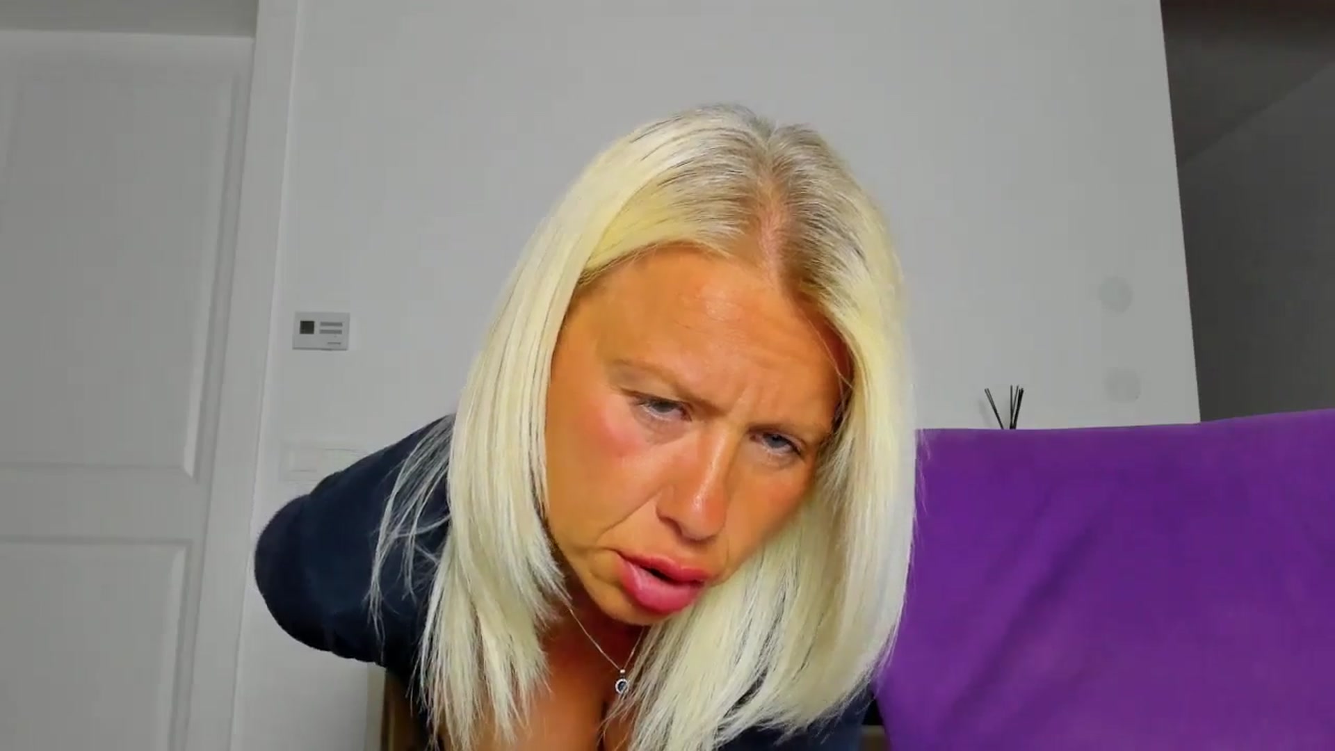 Gallery image thumbnail from Sasha_Green's myfreecams stream on, 04/29/2026, 23:28 image 4 of 20