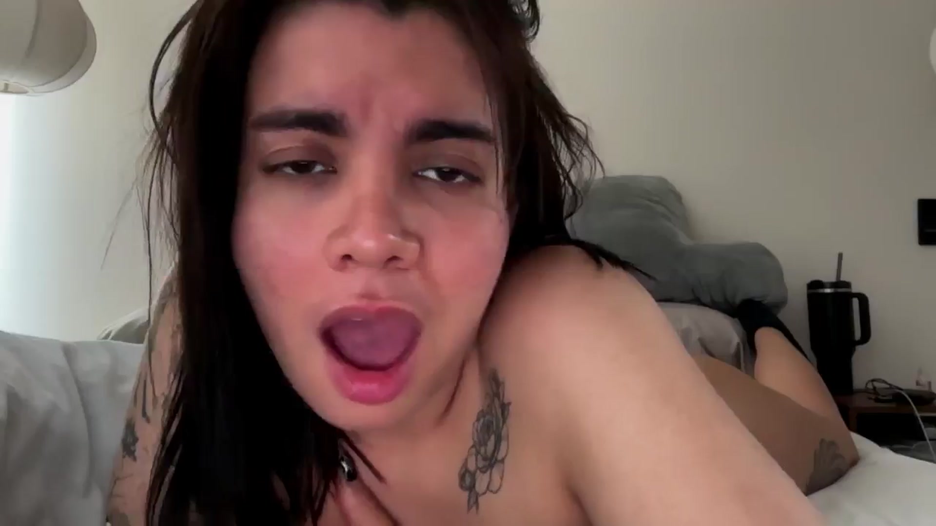 Gallery image thumbnail from Sasha_Noir's myfreecams stream on, 04/05/2026, 18:37 image 15 of 20