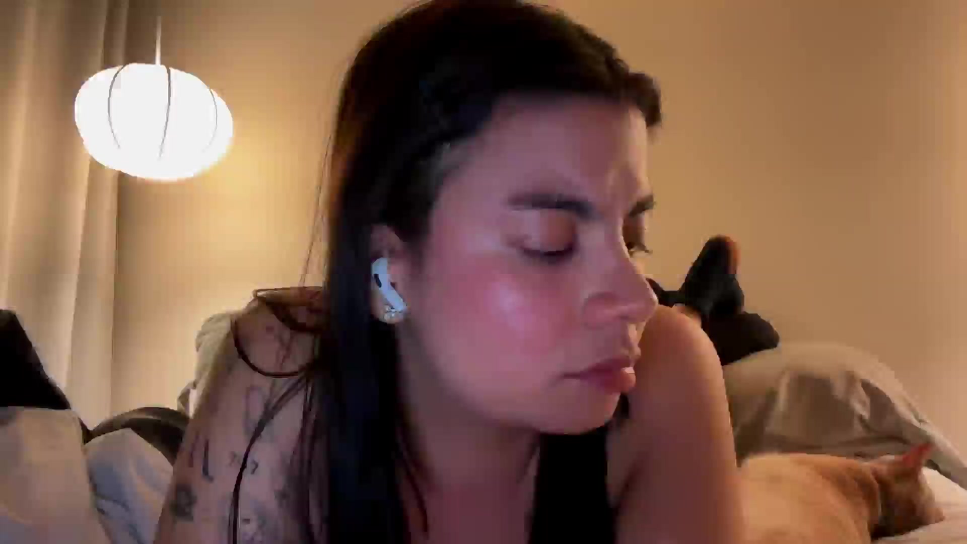Gallery image thumbnail from Sasha_Noir's myfreecams stream on, 04/06/2026, 03:11 image 12 of 20