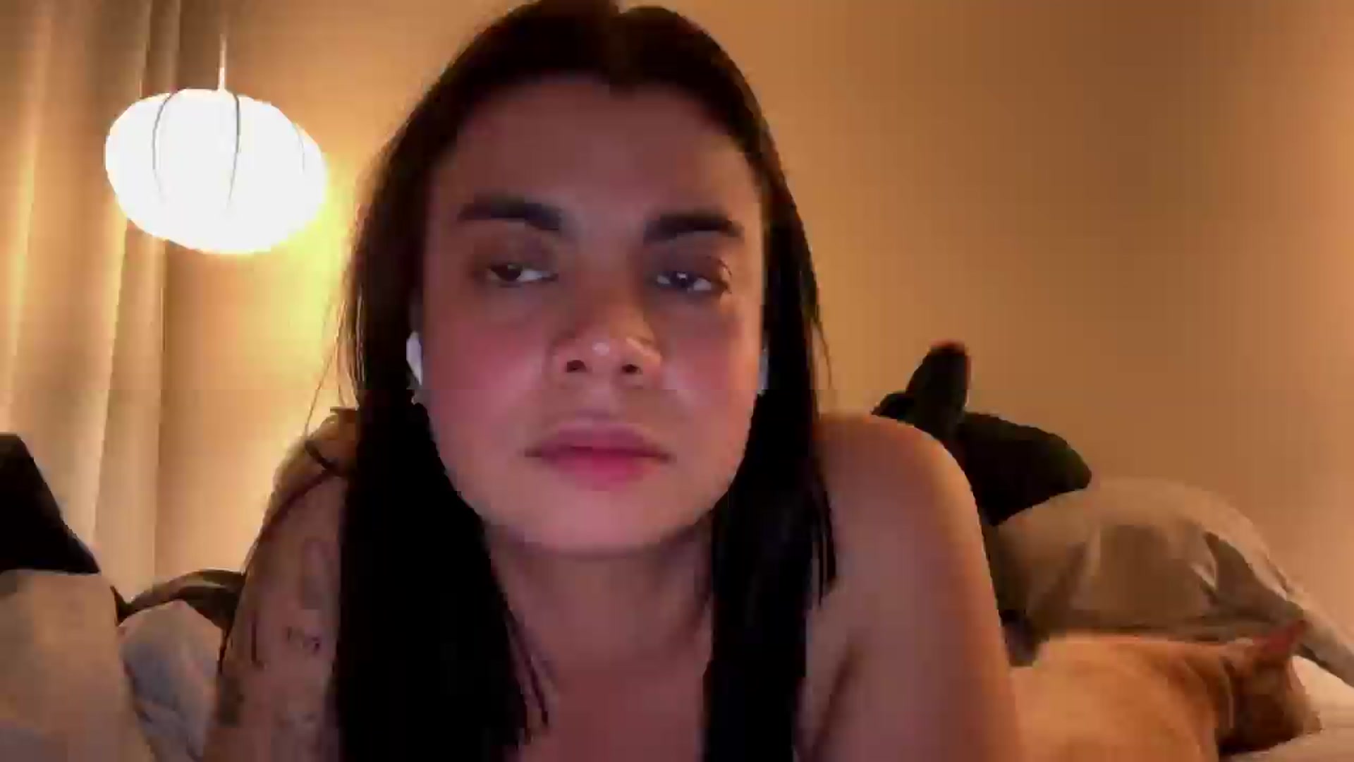 Gallery image thumbnail from Sasha_Noir's myfreecams stream on, 04/06/2026, 03:11 image 10 of 20