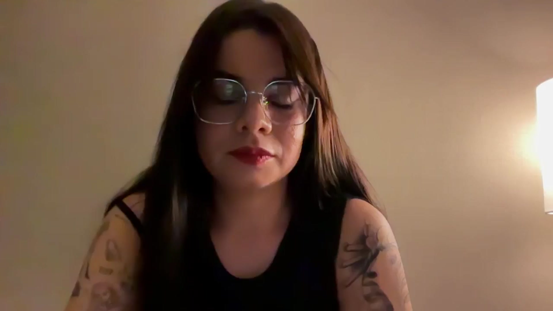 Gallery image thumbnail from Sasha_Noir's myfreecams stream on, 04/24/2026, 14:26 image 15 of 20