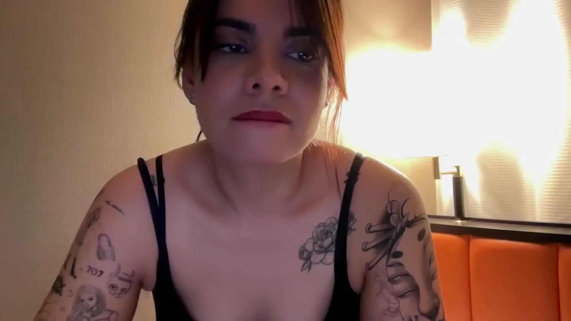 Gallery image thumbnail from Sasha_Noir's myfreecams stream on, 04/25/2026, 10:14 image 13 of 20
