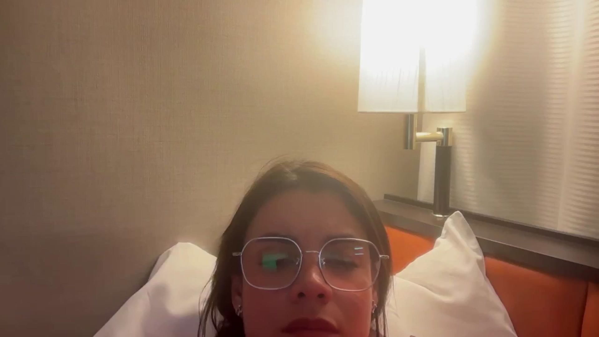 Gallery image thumbnail from Sasha_Noir's myfreecams stream on, 04/26/2026, 08:40 image 6 of 20