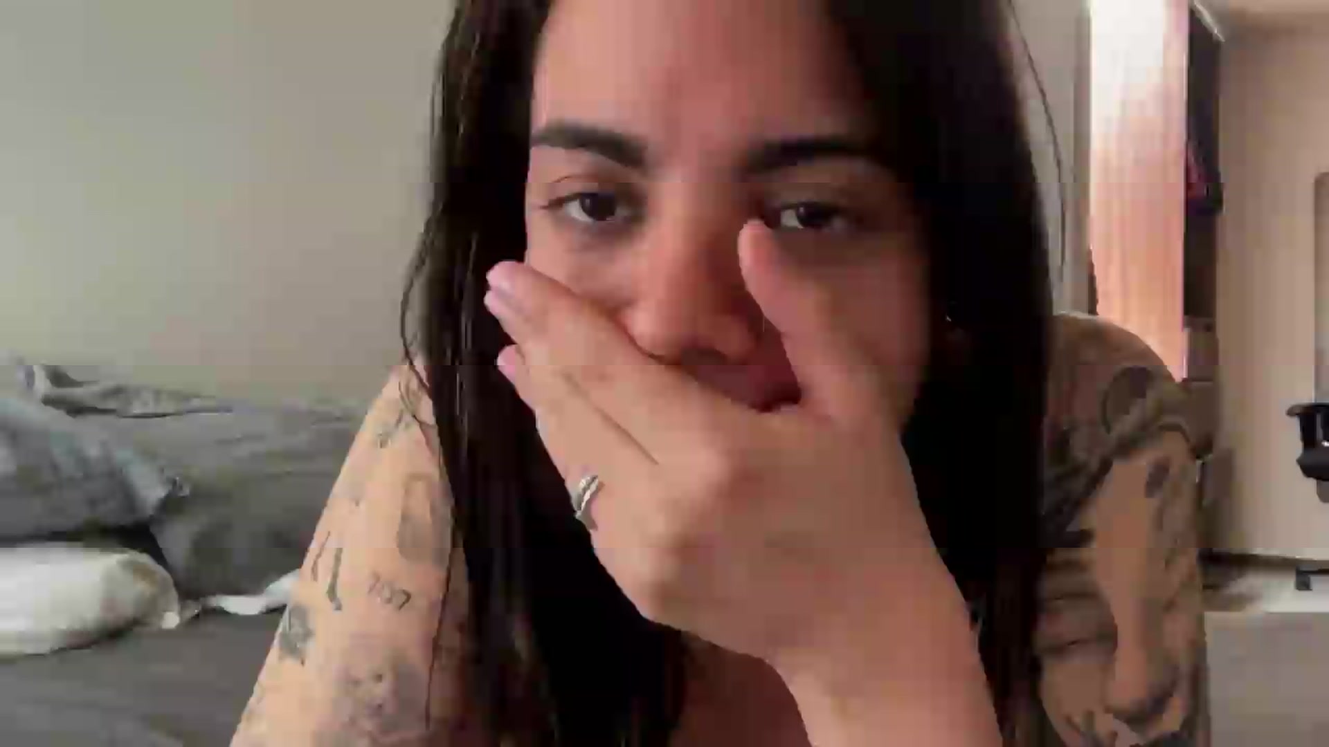 Gallery image thumbnail from Sasha_Noir's myfreecams stream on, 05/22/2026, 18:28 image 18 of 20