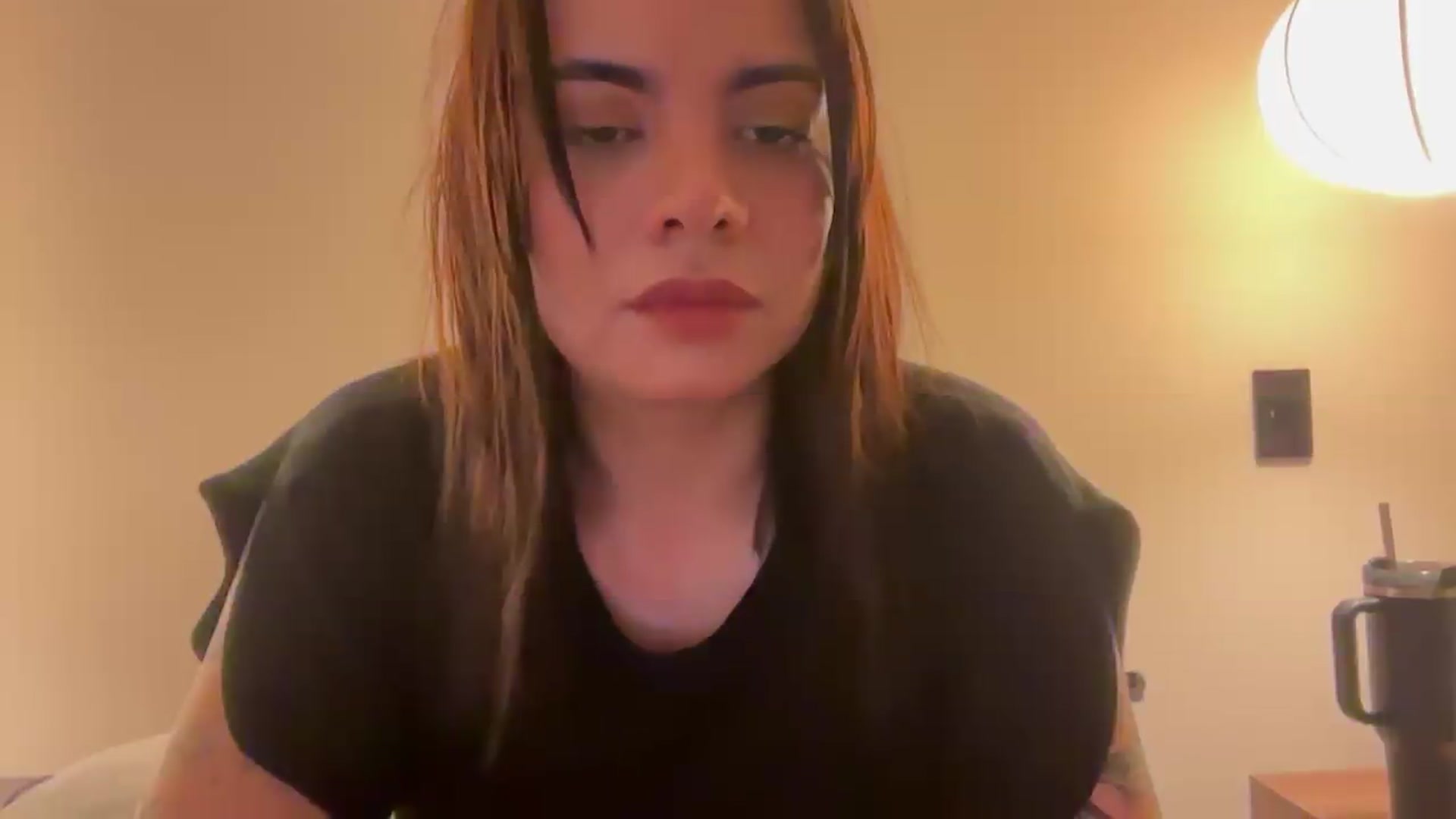 Gallery image thumbnail from Sasha_Noir's myfreecams stream on, 05/24/2026, 24:14 image 17 of 20