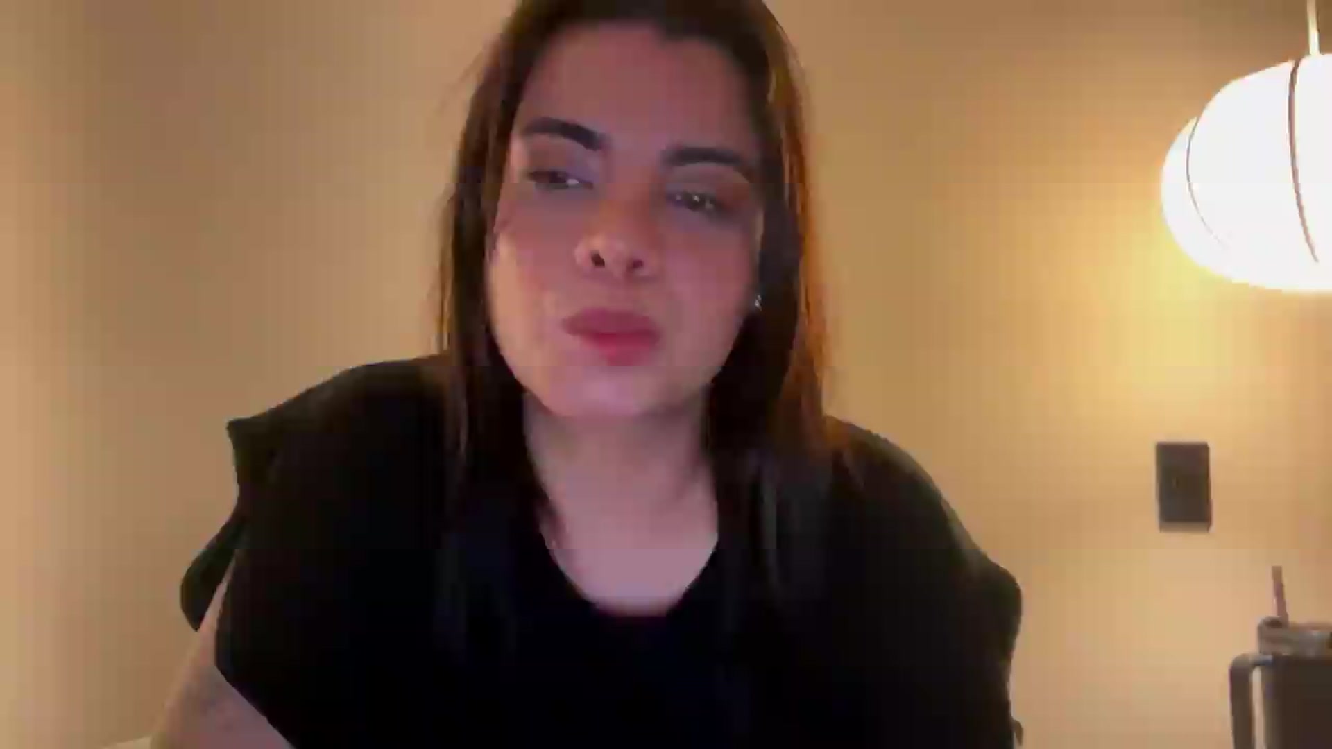 Gallery image thumbnail from Sasha_Noir's myfreecams stream on, 05/24/2026, 24:14 image 1 of 20