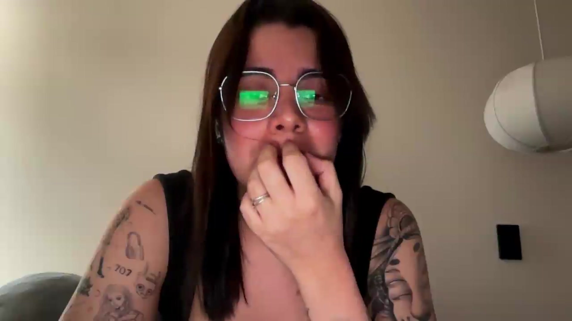 Gallery image thumbnail from Sasha_Noir's myfreecams stream on, 06/01/2026, 24:28 image 7 of 20