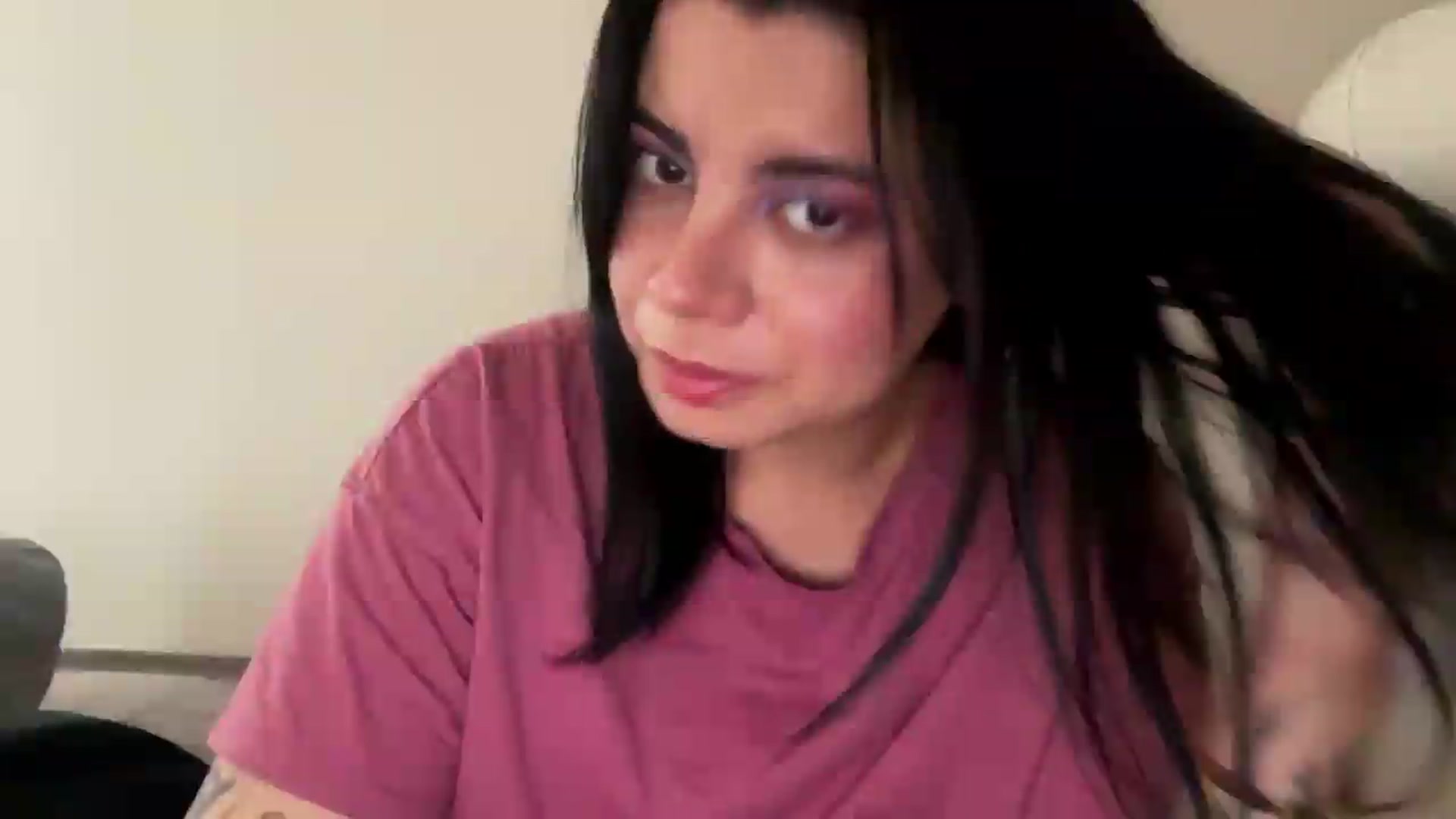Gallery image thumbnail from Sasha_Noir's myfreecams stream on, 06/09/2026, 20:00 image 7 of 20