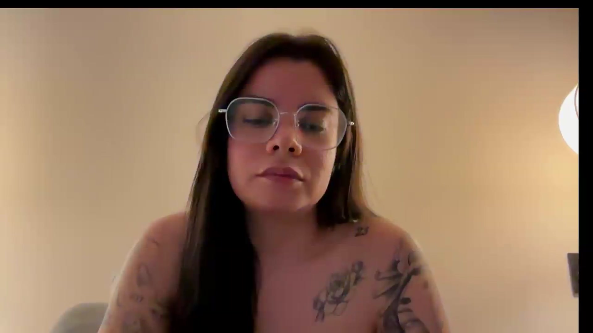 Gallery image thumbnail from Sasha_Noir's myfreecams stream on, 06/25/2026, 23:24 image 14 of 20