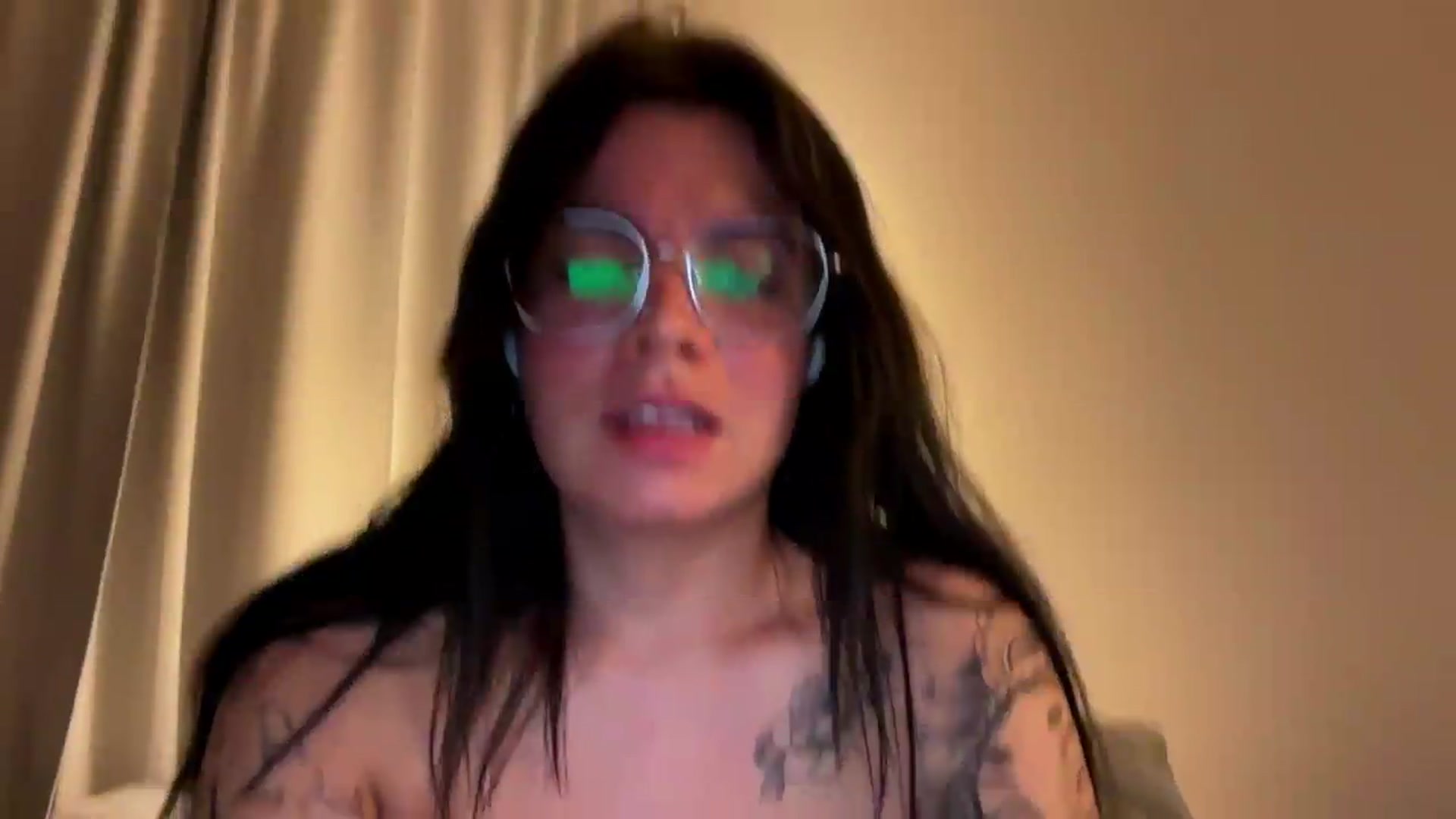 Gallery image thumbnail from Sasha_Noir's myfreecams stream on, 06/29/2026, 02:48 image 12 of 20