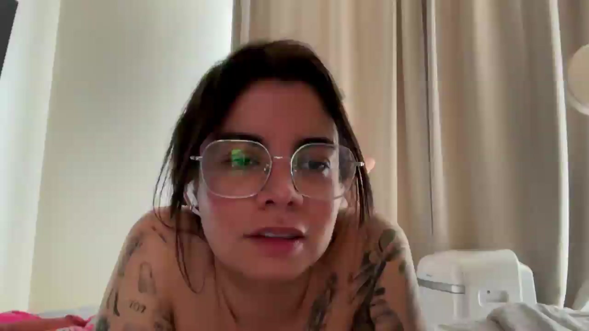 Gallery image thumbnail from Sasha_Noir's myfreecams stream on, 06/29/2026, 20:29 image 11 of 20