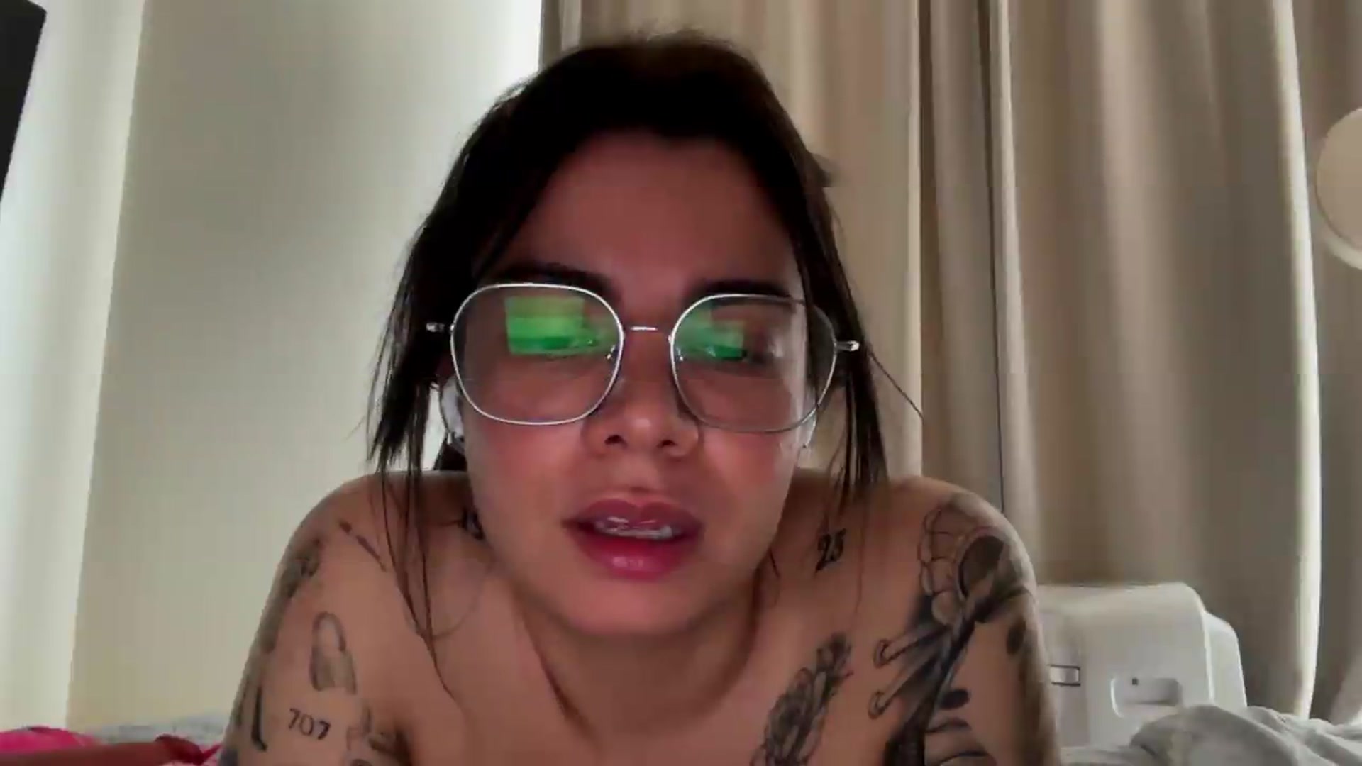 Gallery image thumbnail from Sasha_Noir's myfreecams stream on, 06/29/2026, 20:29 image 19 of 20