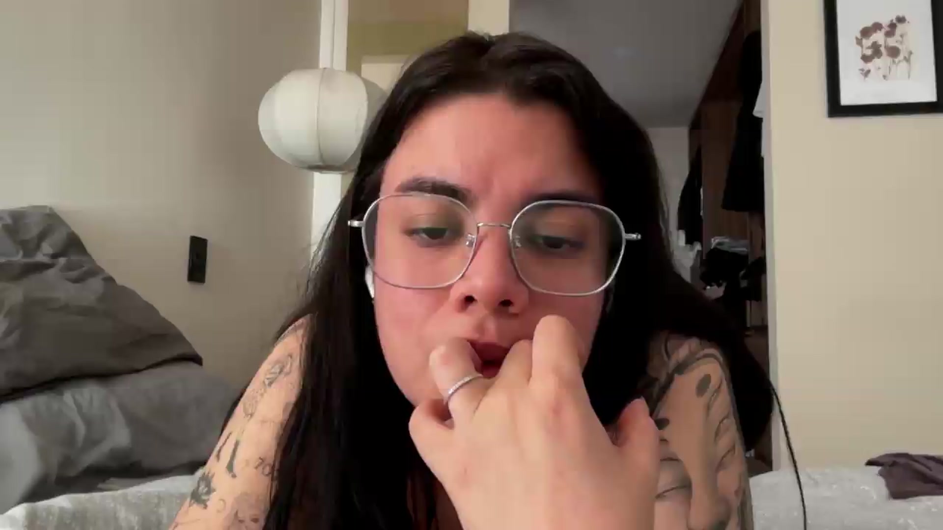 Gallery image thumbnail from Sasha_Noir's myfreecams stream on, 07/09/2026, 22:37 image 20 of 20