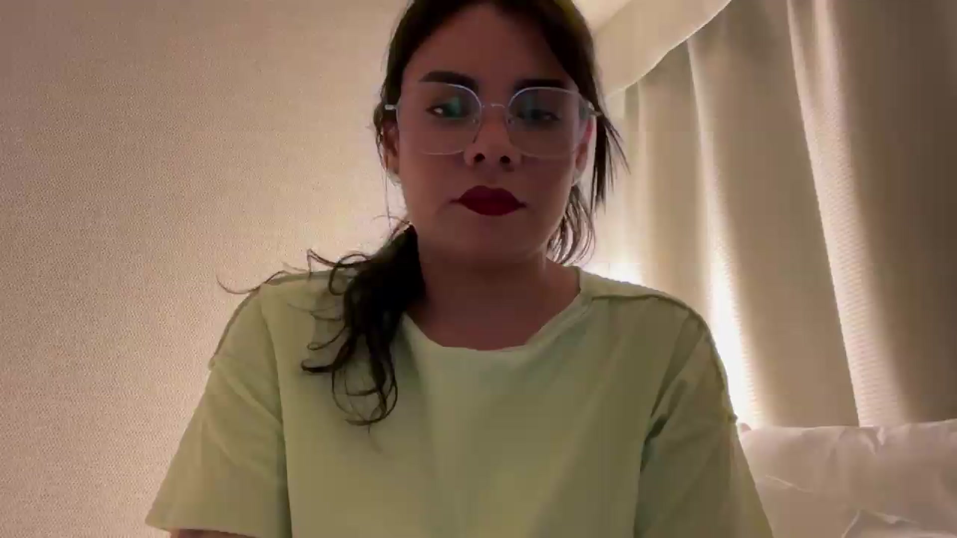 Gallery image thumbnail from Sasha_Noir's myfreecams stream on, 07/17/2026, 13:33 image 20 of 20