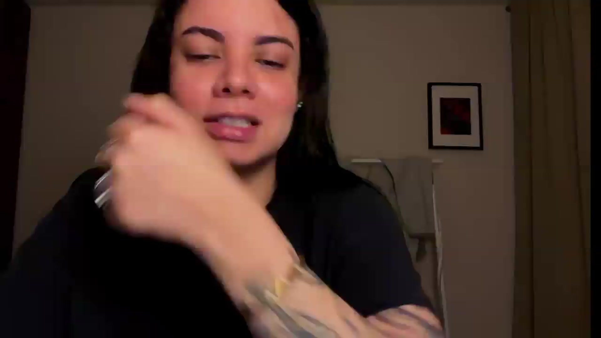 Gallery image thumbnail from Sasha_Noir's myfreecams stream on, 07/29/2026, 05:46 image 10 of 20