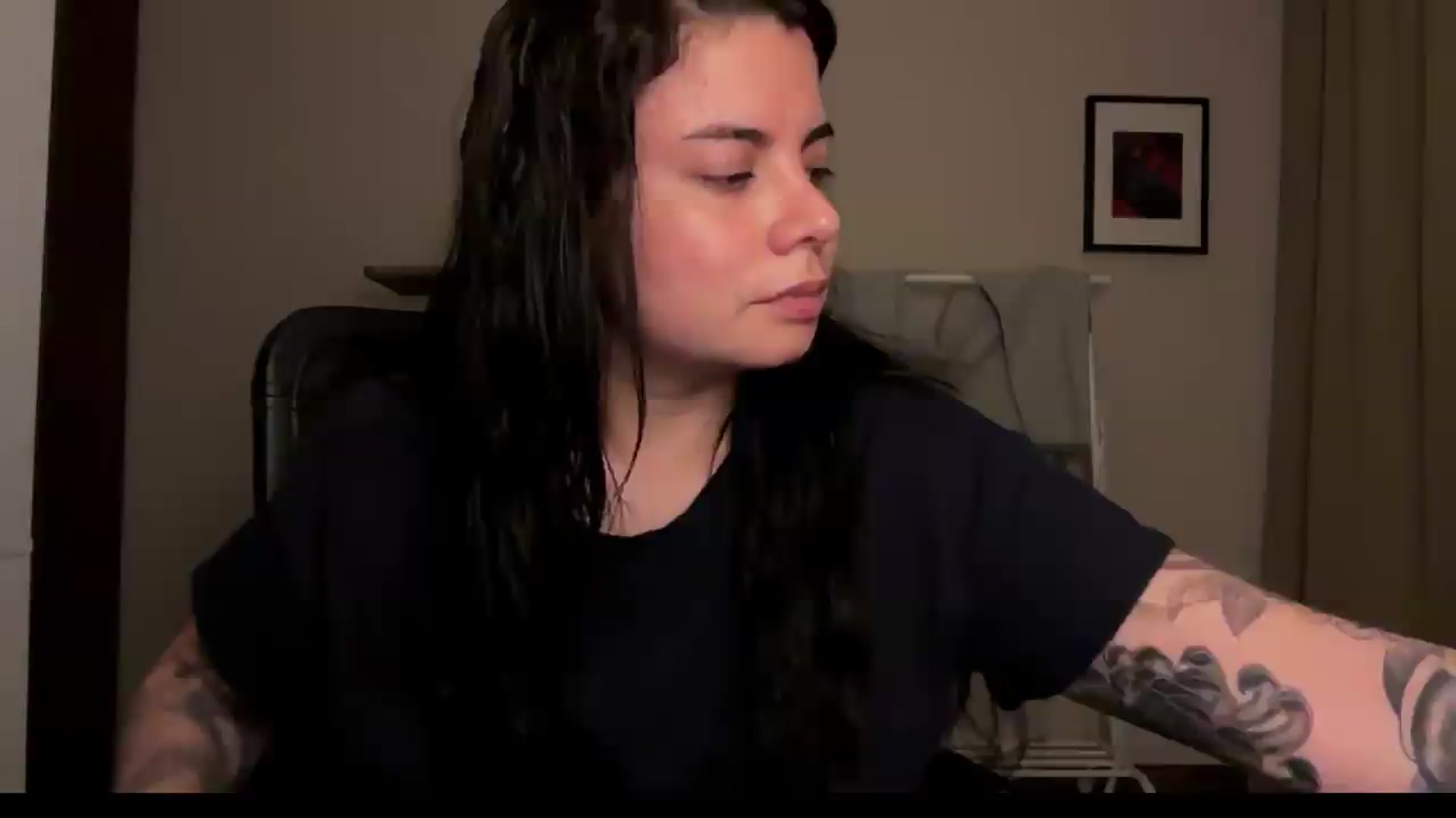 Gallery image thumbnail from Sasha_Noir's myfreecams stream on, 07/29/2026, 07:19 image 5 of 20