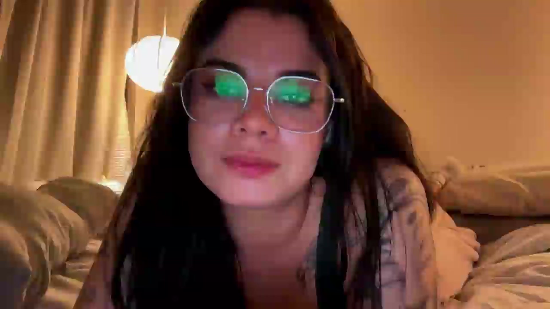 Gallery image thumbnail from Sasha_Noir's myfreecams stream on, 08/03/2026, 03:31 image 19 of 20