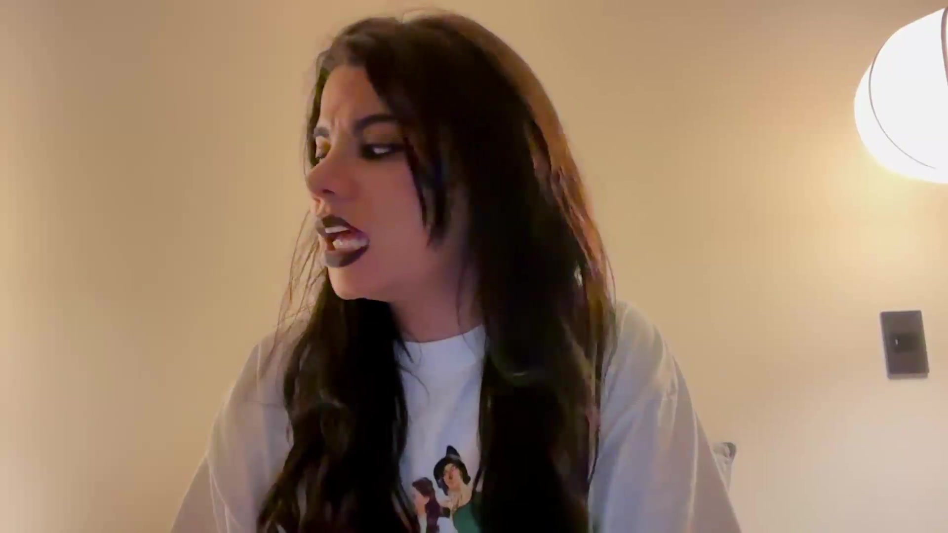 Gallery image thumbnail from Sasha_Noir's myfreecams stream on, 08/06/2026, 02:22 image 4 of 20