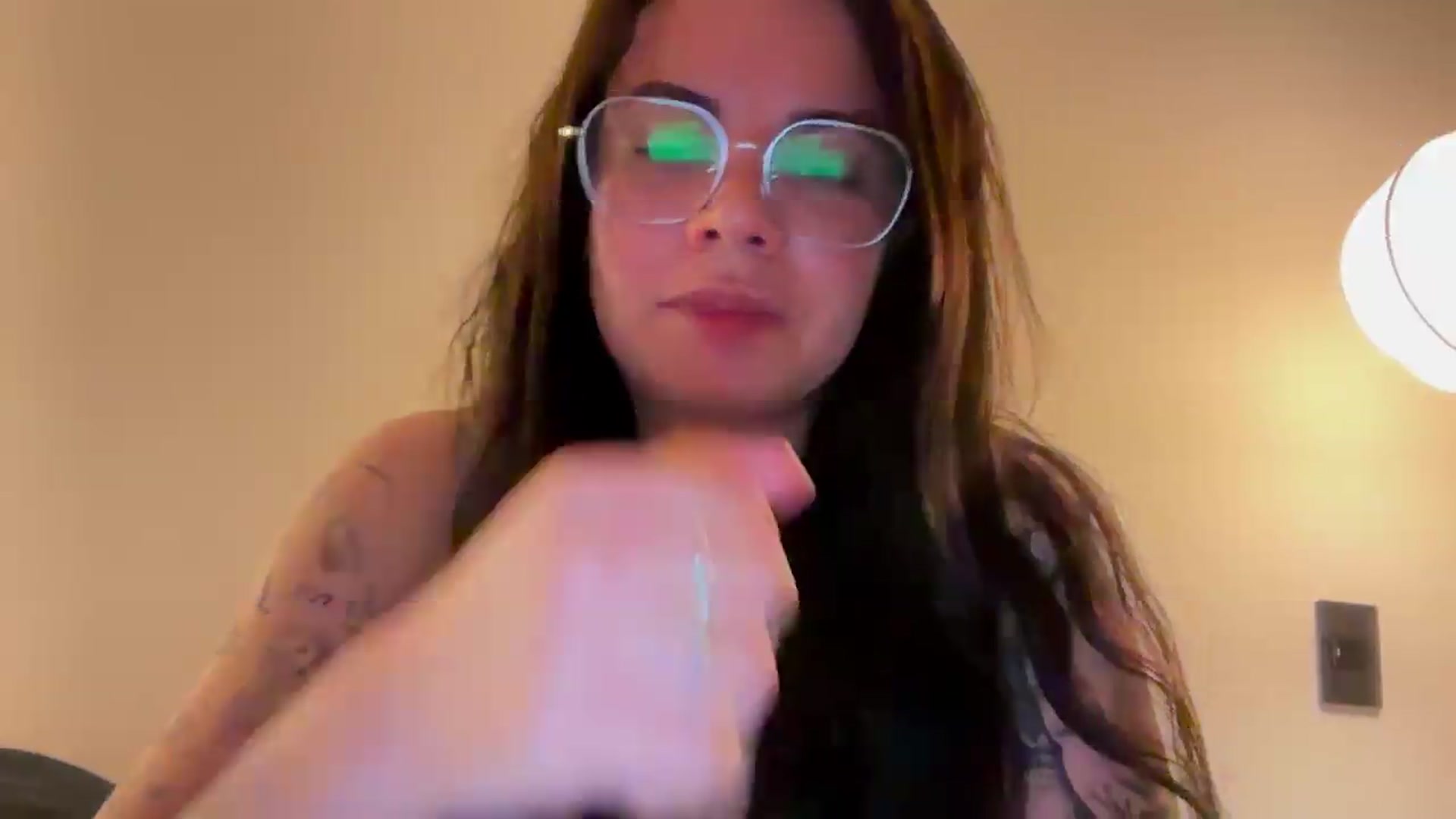 Gallery image thumbnail from Sasha_Noir's myfreecams stream on, 08/07/2026, 23:58 image 5 of 20