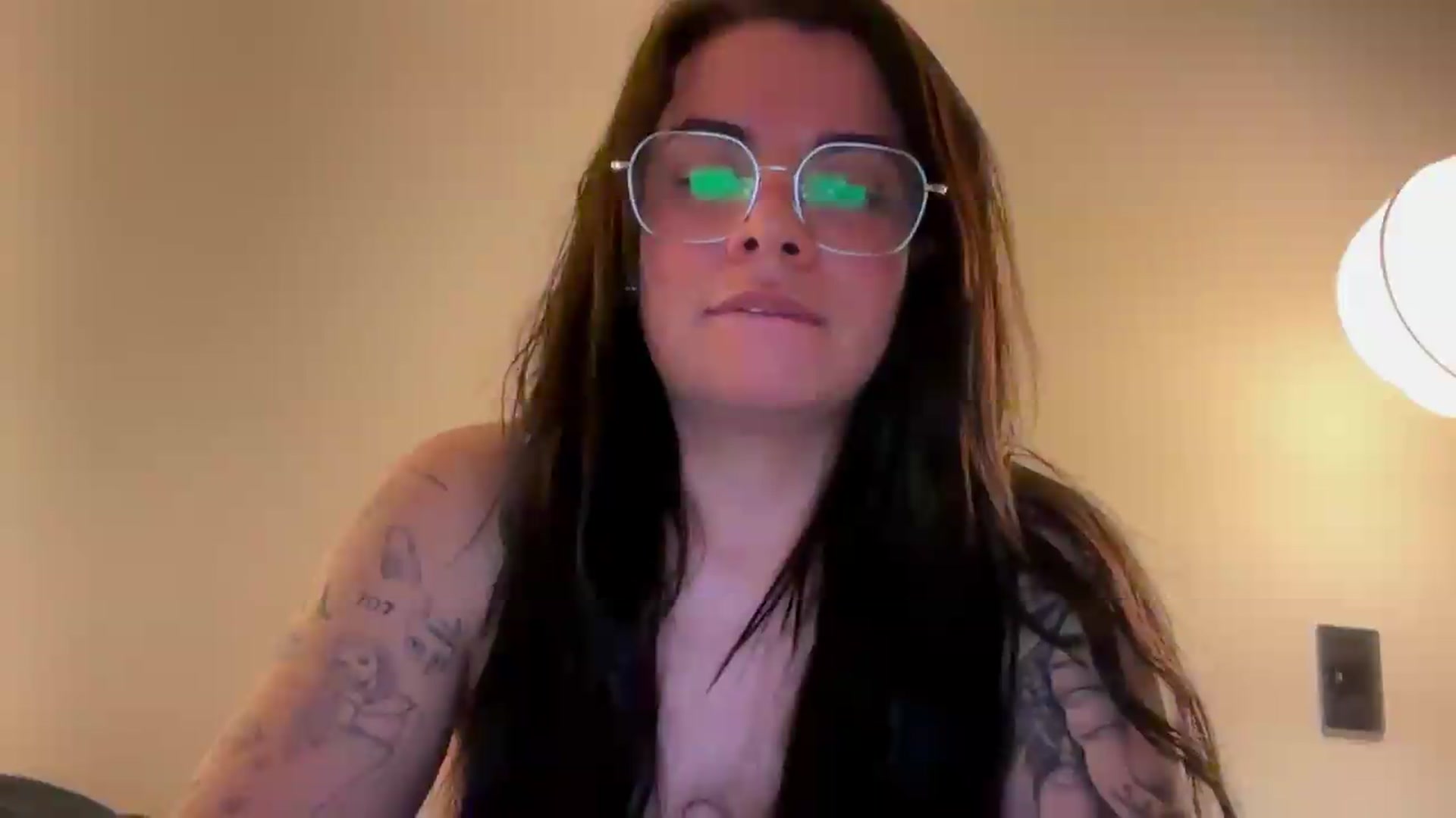 Gallery image thumbnail from Sasha_Noir's myfreecams stream on, 08/07/2026, 23:58 image 4 of 20
