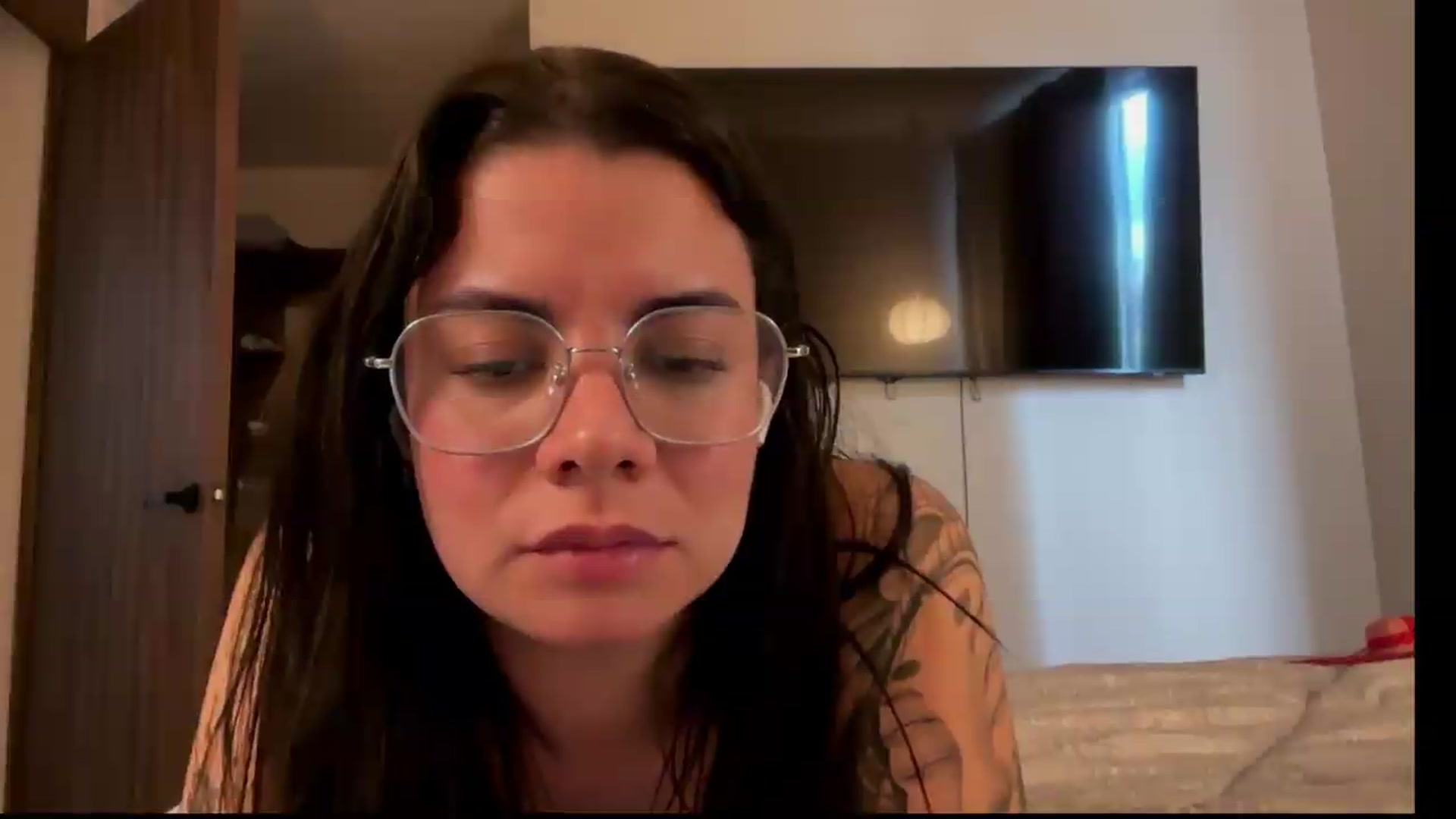 Gallery image thumbnail from Sasha_Noir's myfreecams stream on, 08/09/2026, 23:17 image 18 of 20