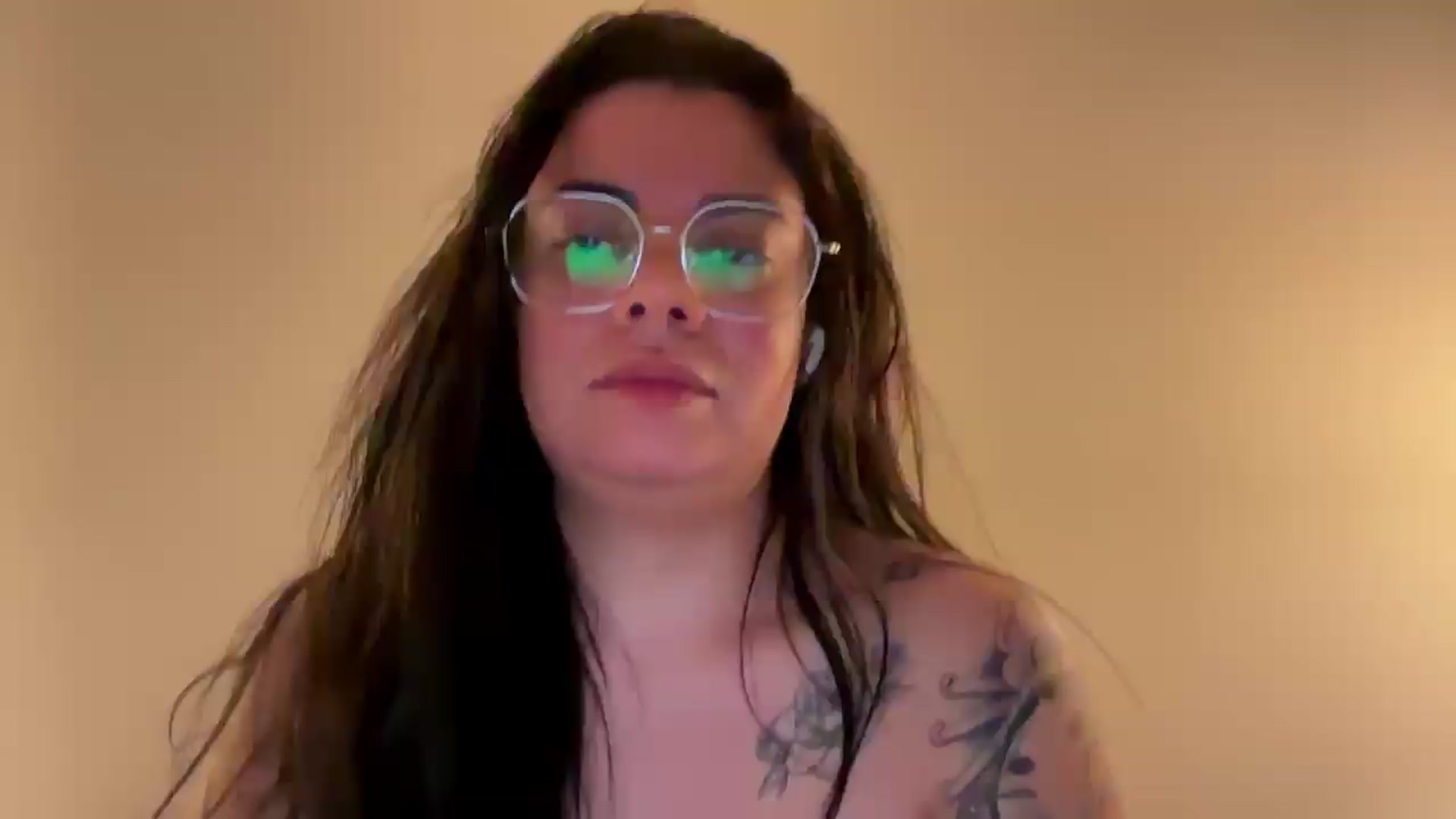 Gallery image thumbnail from Sasha_Noir's myfreecams stream on, 08/11/2026, 24:54 image 12 of 20