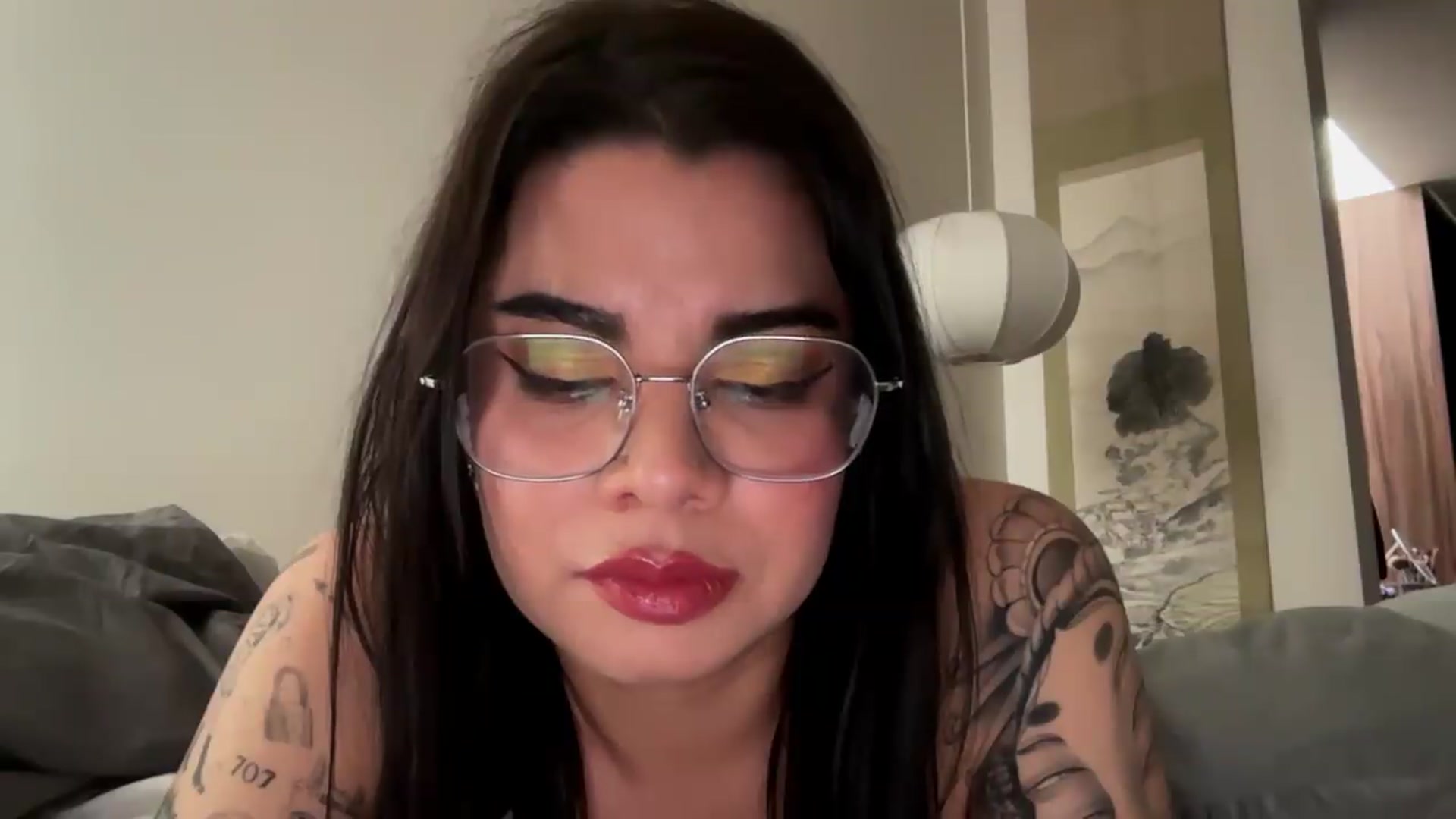 Gallery image thumbnail from Sasha_Noir's myfreecams stream on, 08/15/2026, 22:57 image 3 of 20