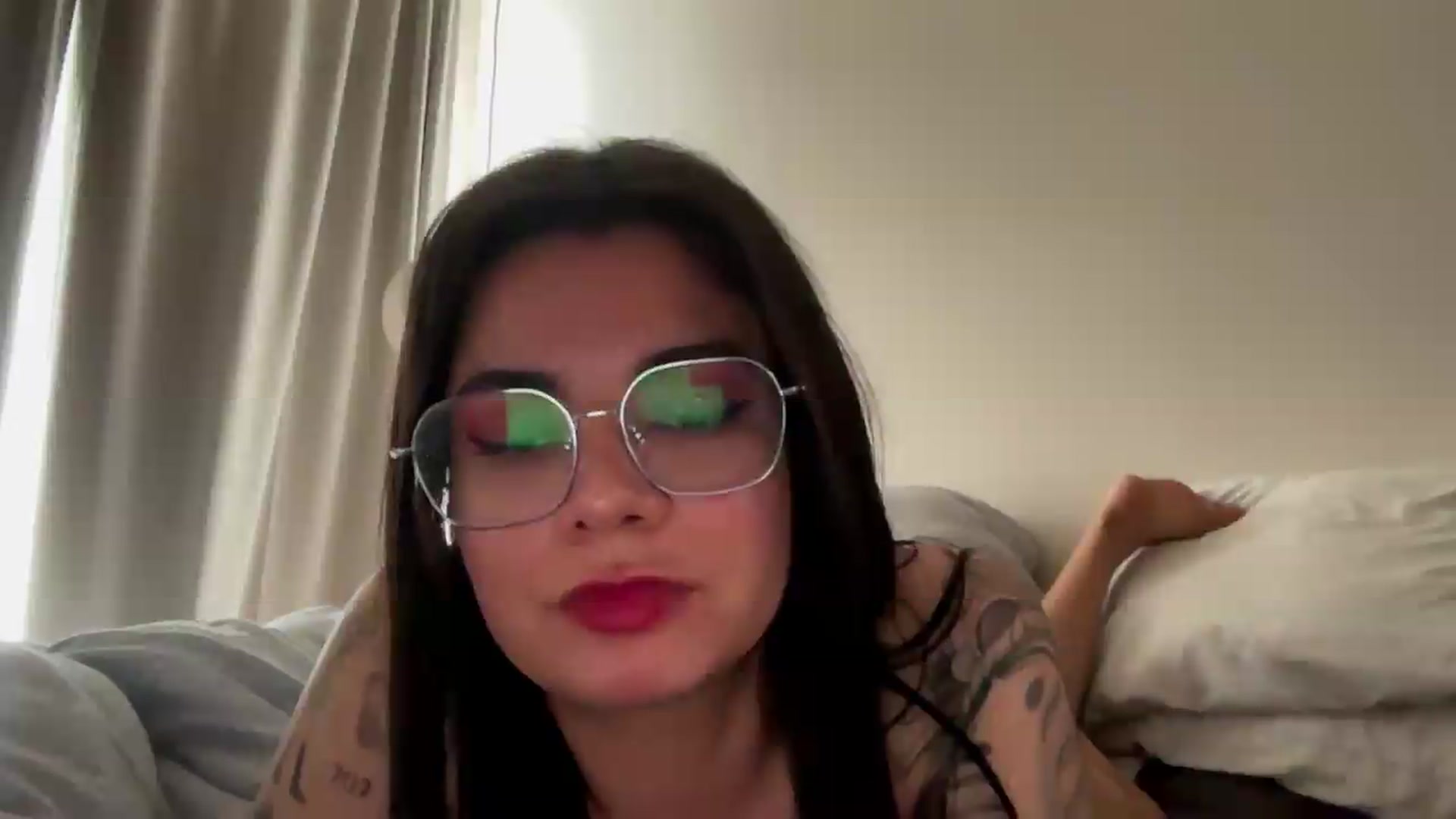 Gallery image thumbnail from Sasha_Noir's myfreecams stream on, 08/23/2026, 23:08 image 9 of 20