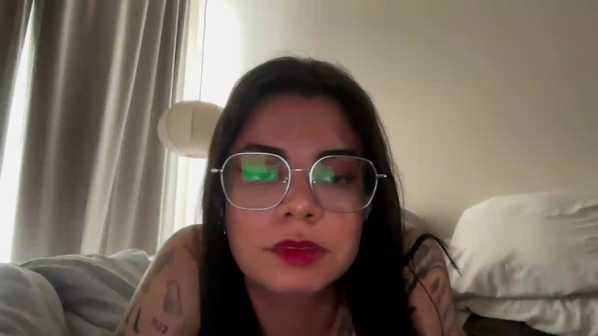 Gallery image thumbnail from Sasha_Noir's myfreecams stream on, 08/23/2026, 23:08 image 8 of 20