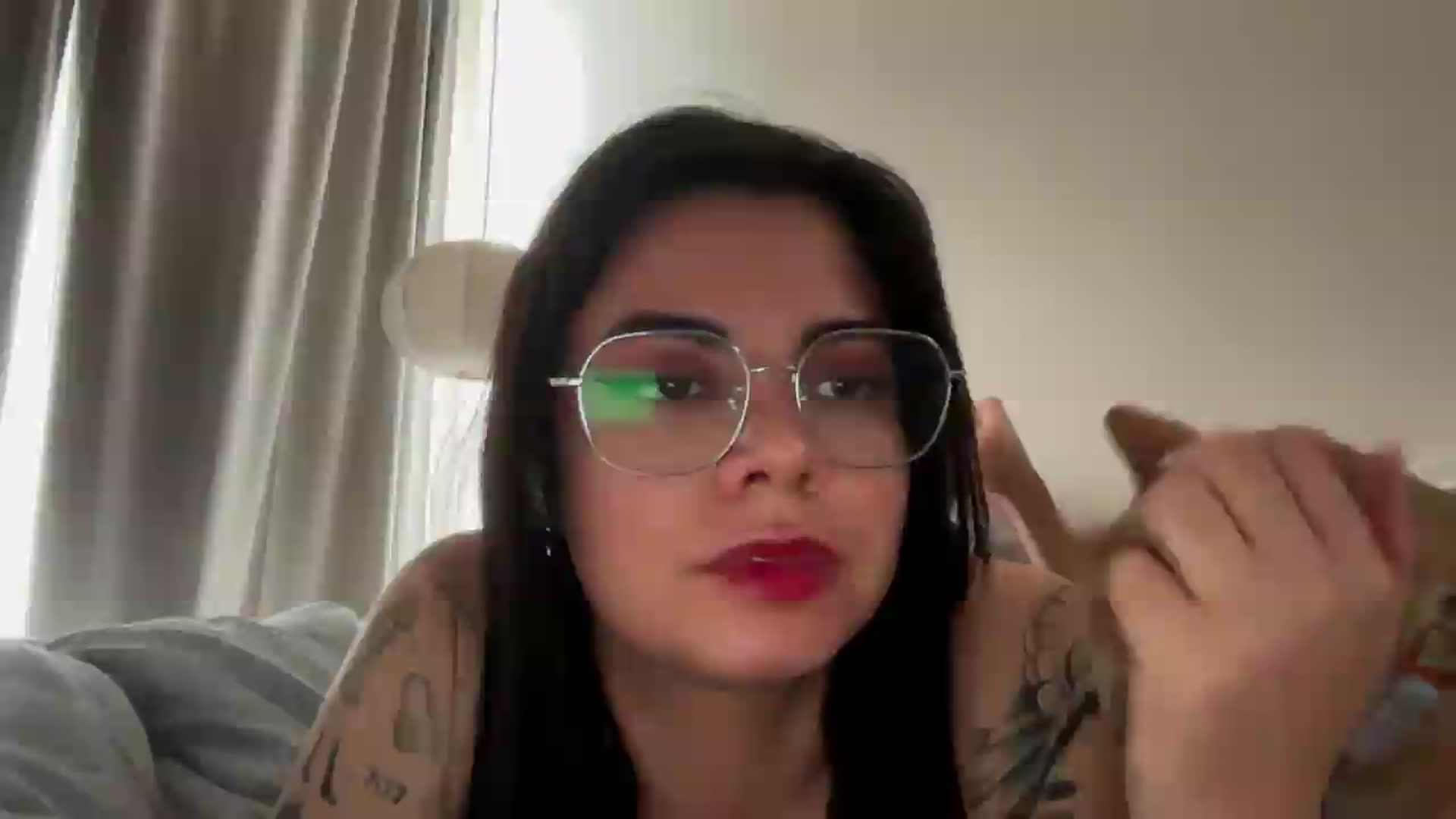 Gallery image thumbnail from Sasha_Noir's myfreecams stream on, 08/23/2026, 23:08 image 3 of 20