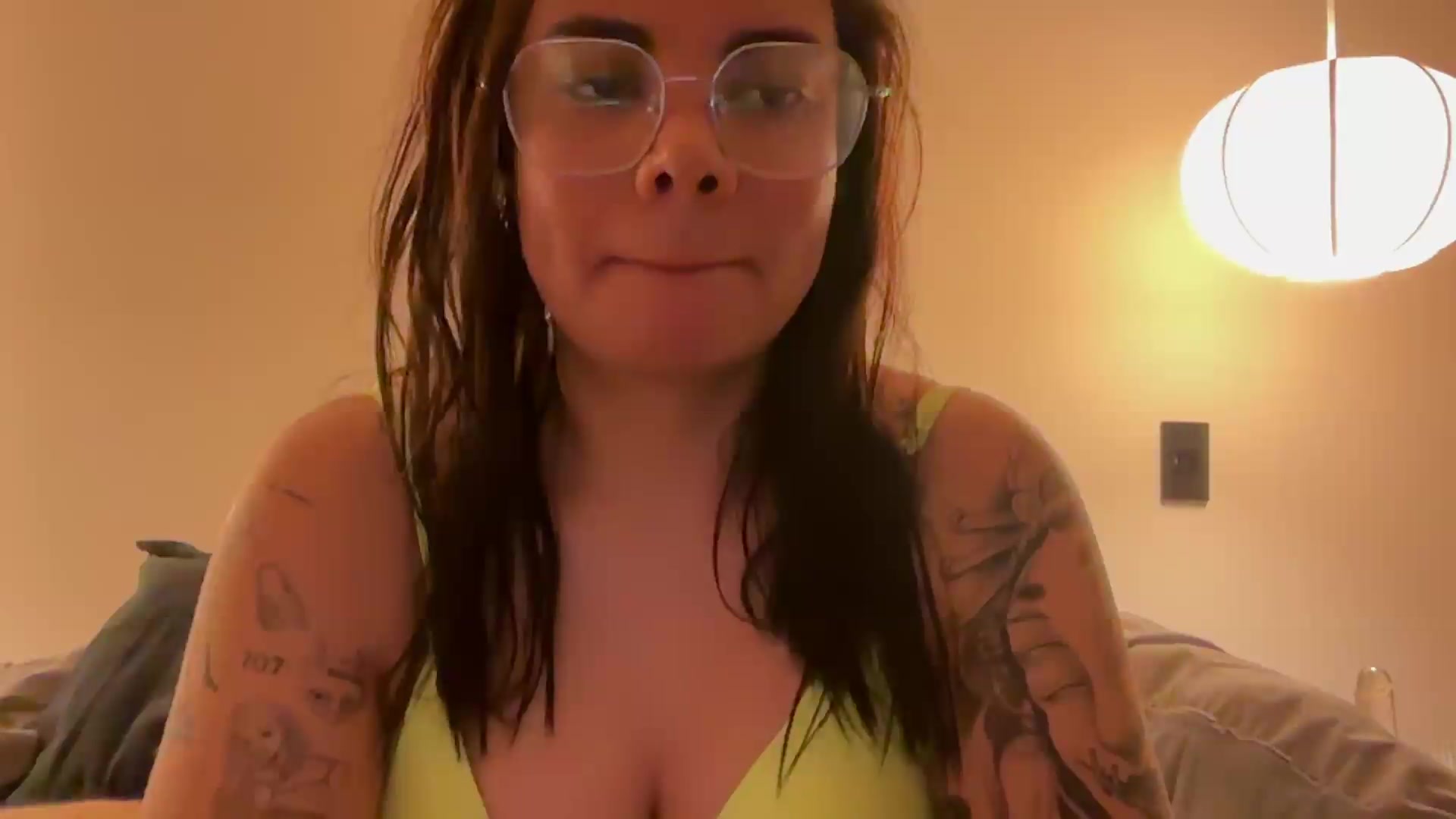 Gallery image thumbnail from Sasha_Noir's myfreecams stream on, 08/31/2026, 01:26 image 12 of 20