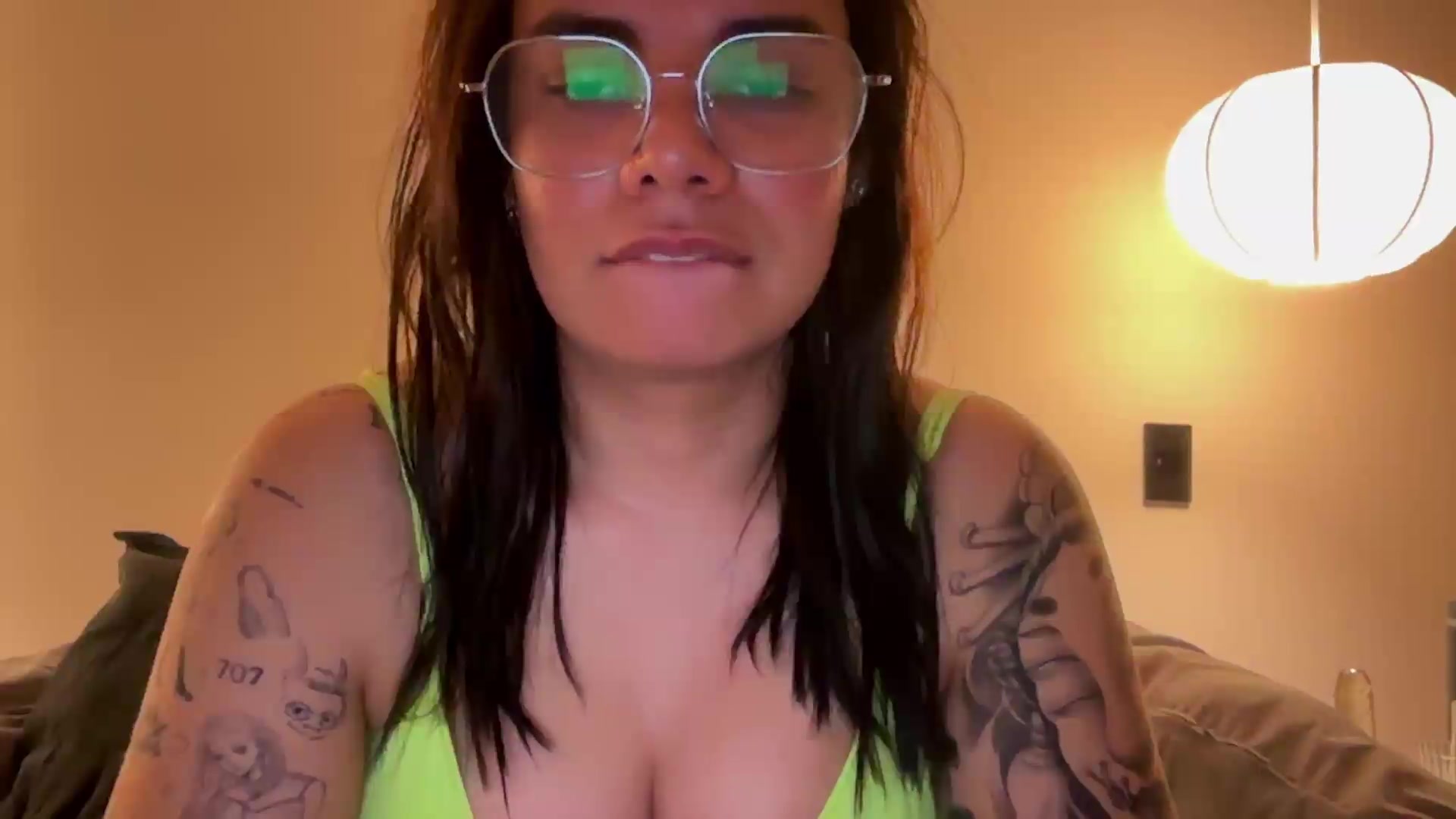 Gallery image thumbnail from Sasha_Noir's myfreecams stream on, 08/31/2026, 01:26 image 2 of 20