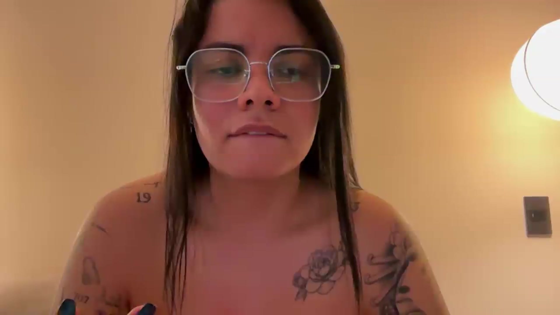 Gallery image thumbnail from Sasha_Noir's myfreecams stream on, 09/06/2026, 23:40 image 19 of 20
