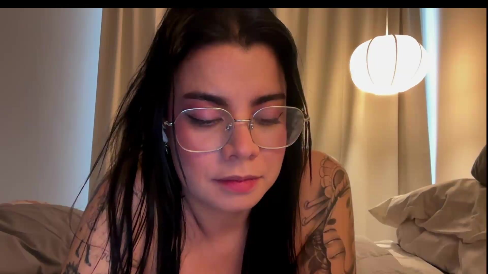 Gallery image thumbnail from Sasha_Noir's myfreecams stream on, 09/09/2026, 23:54 image 14 of 20