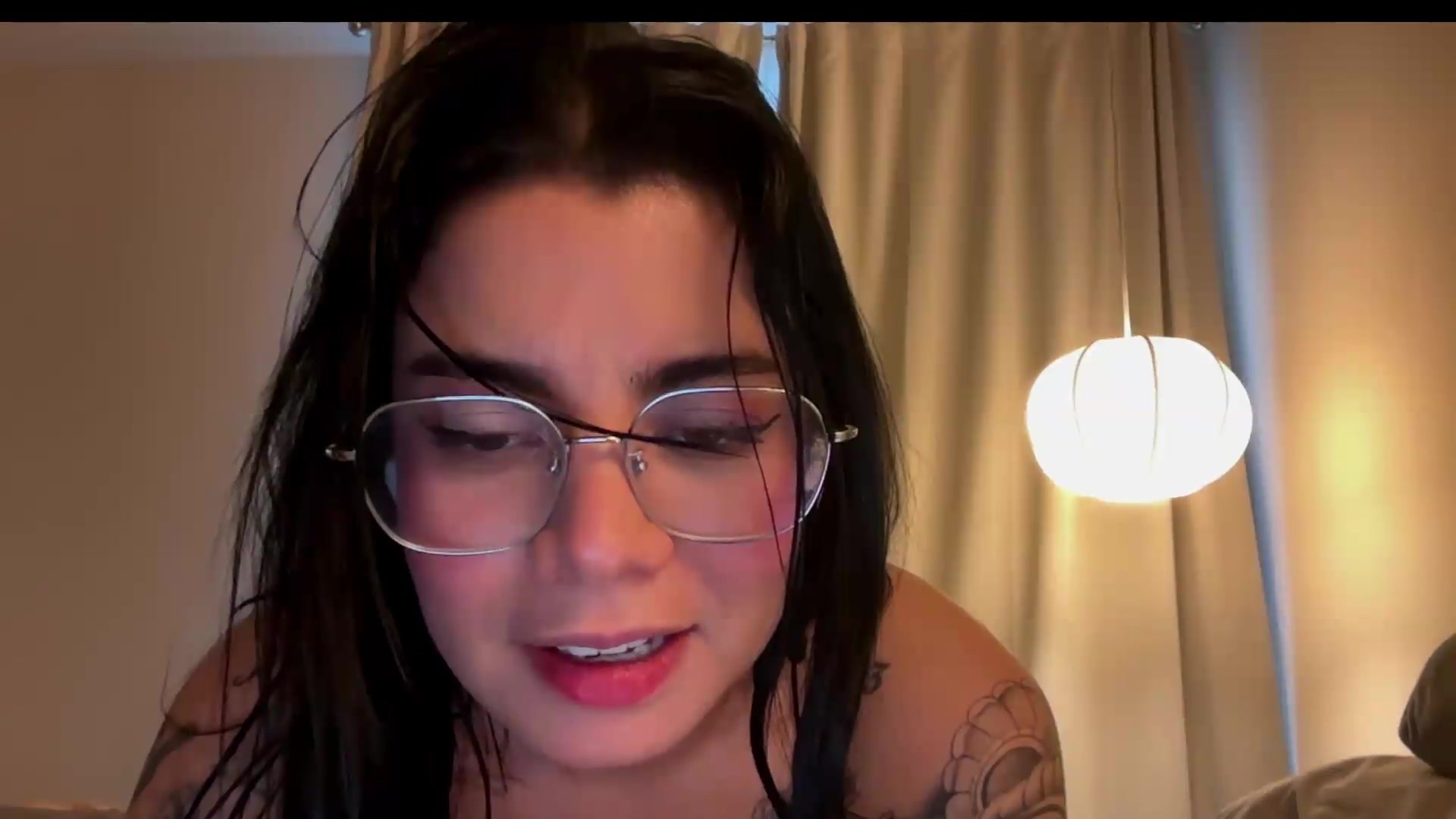 Gallery image thumbnail from Sasha_Noir's myfreecams stream on, 09/10/2026, 24:31 image 11 of 20
